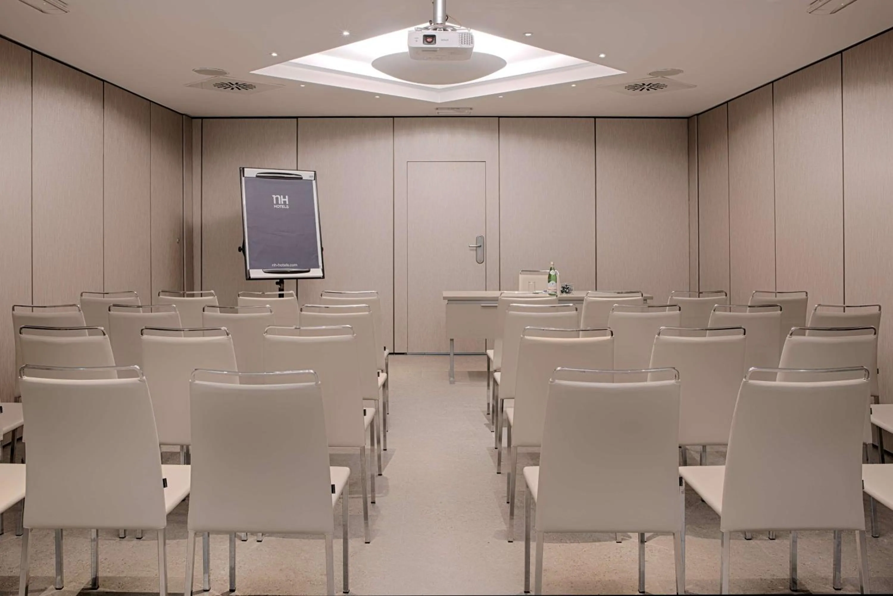 Meeting/conference room in NH Torino Centro