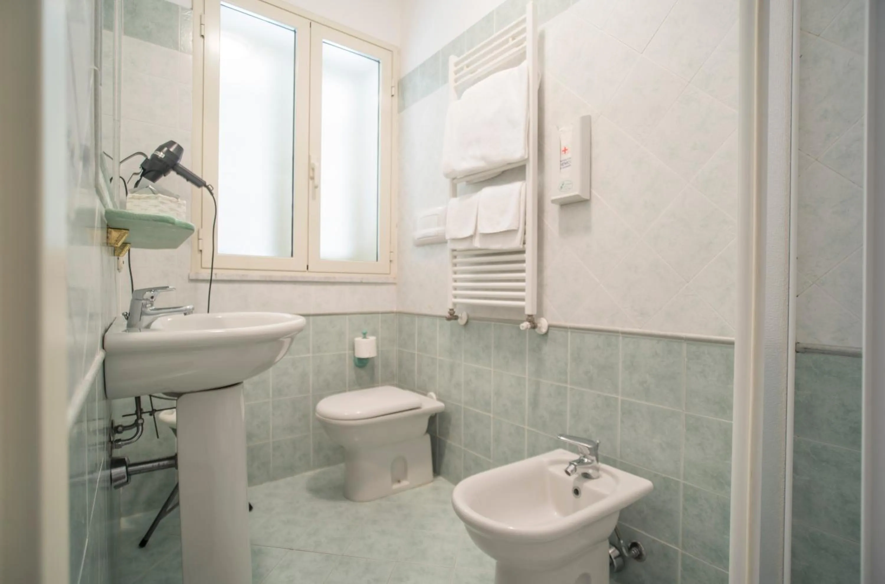 Shower in Hotel Terranova