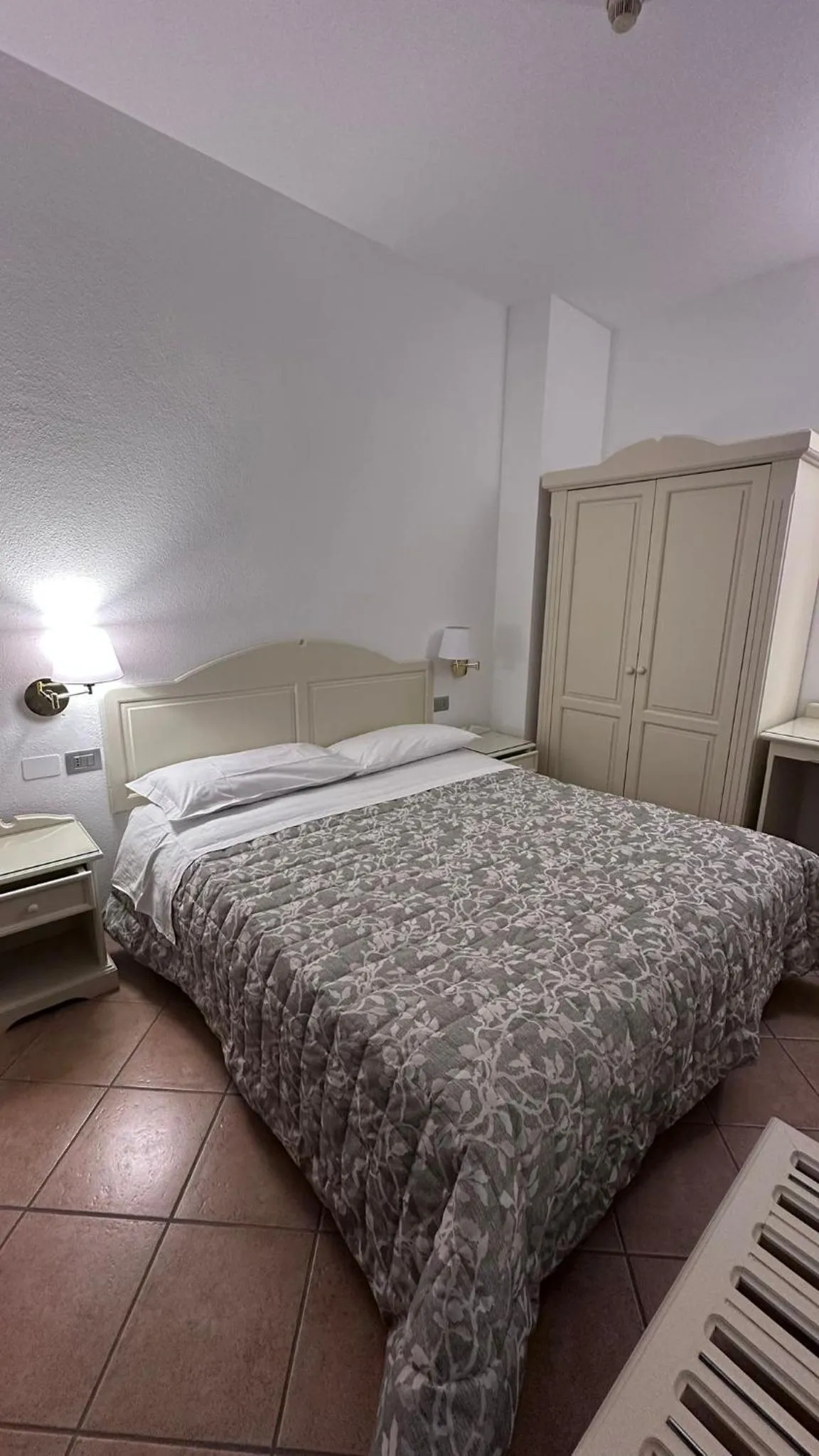 Bed in Hotel Terranova