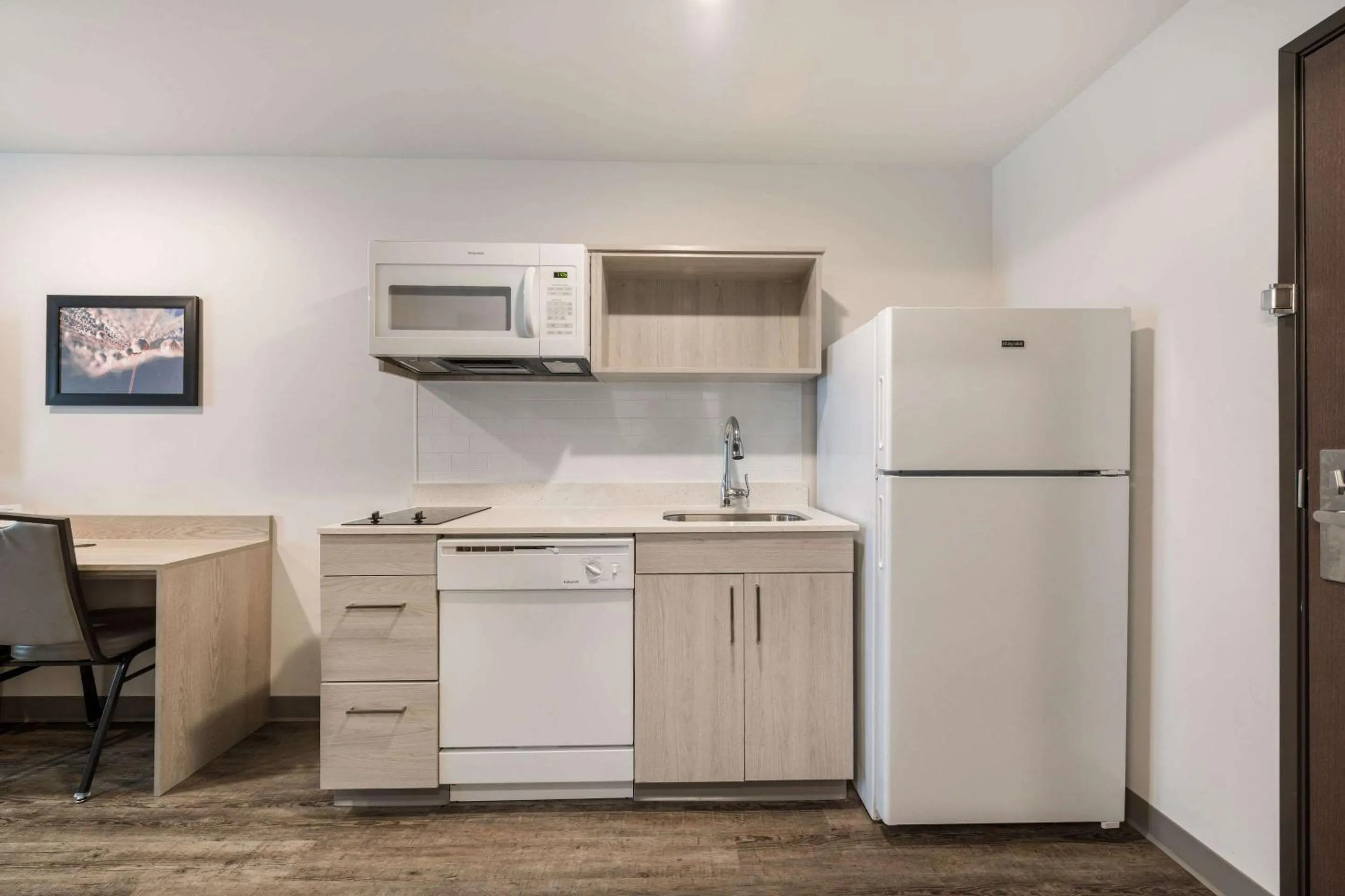 Bedroom in WoodSpring Suites Concord-Charlotte Speedway