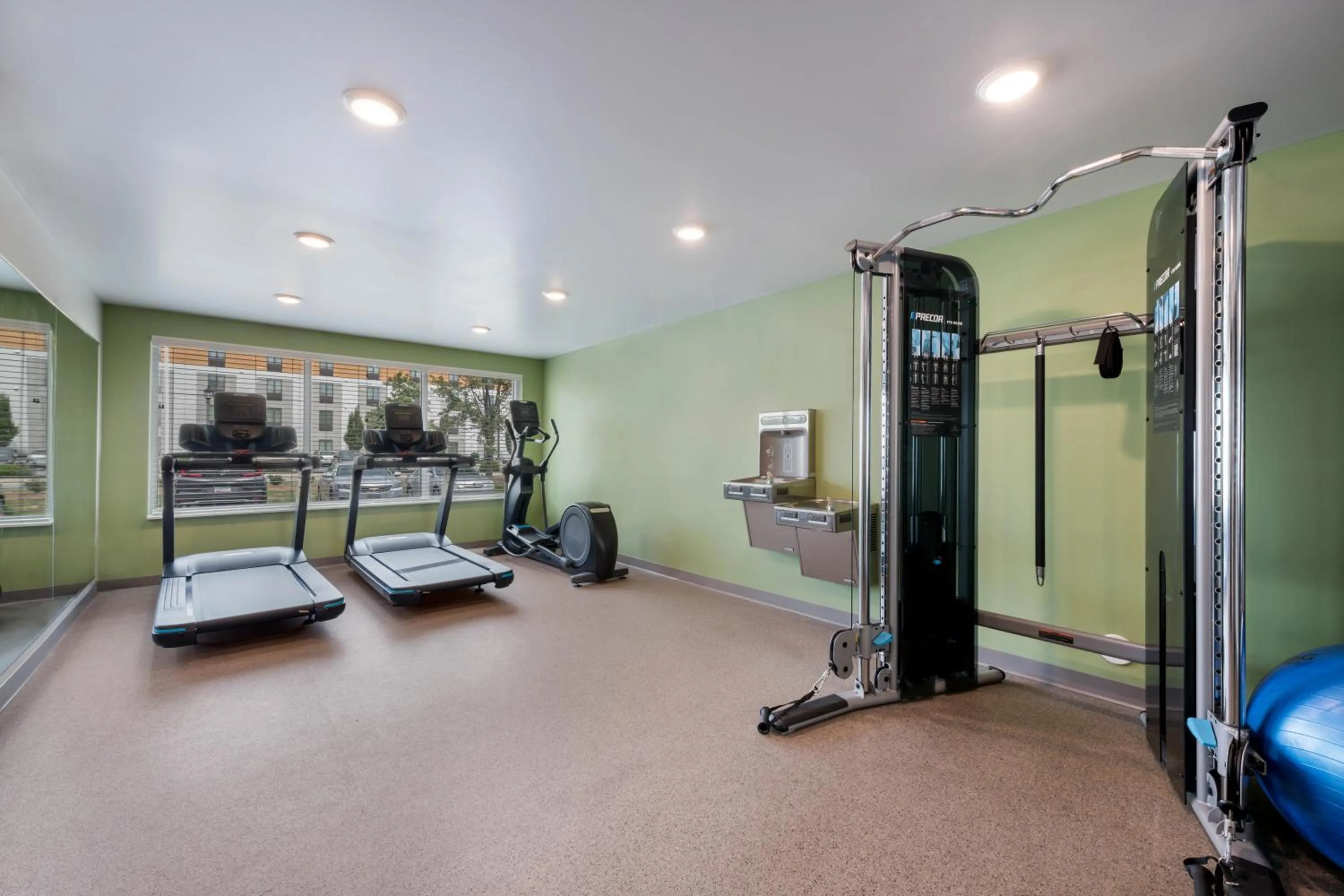 Fitness centre/facilities in WoodSpring Suites Concord-Charlotte Speedway