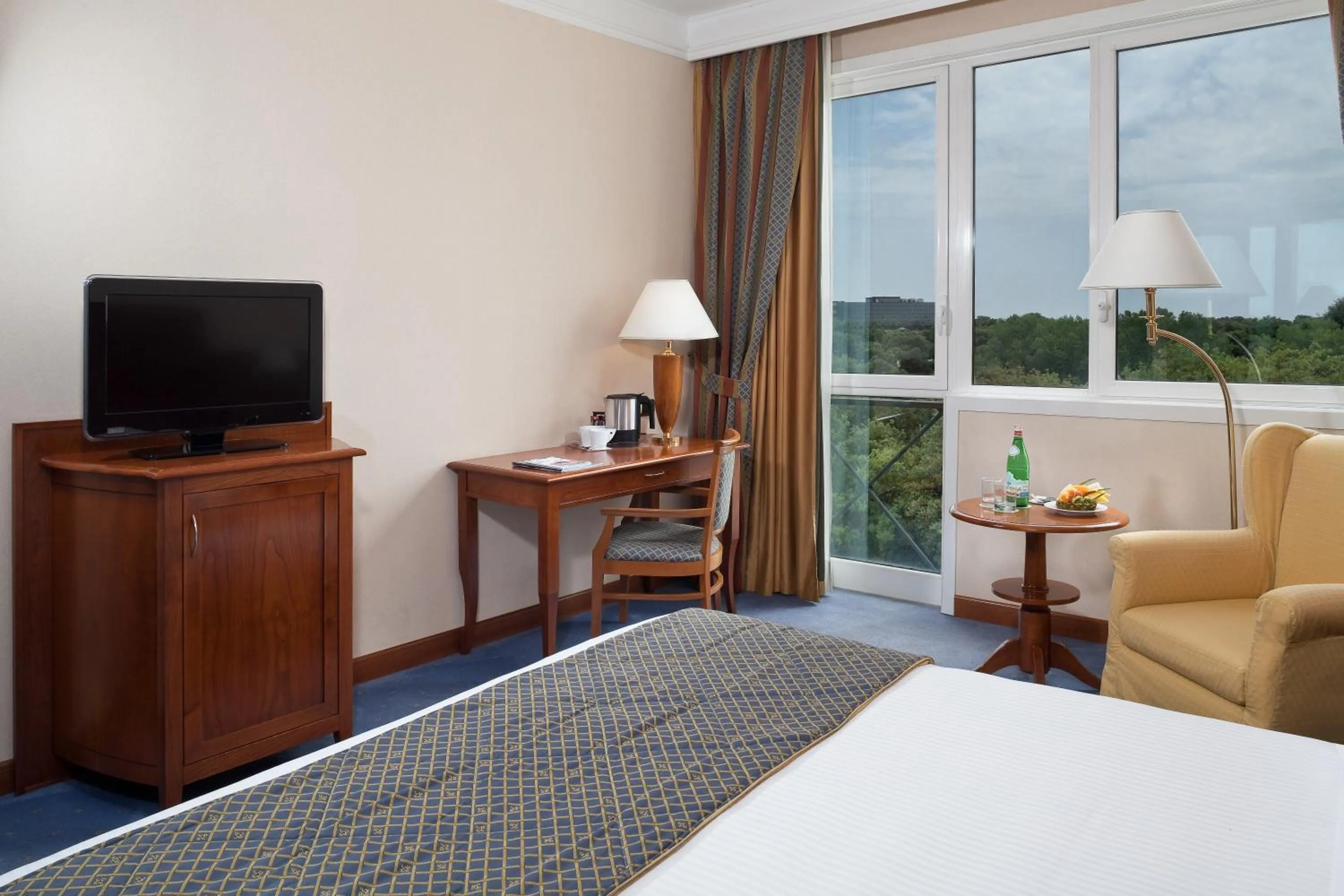 Bedroom, Bed in Hotel Roma Aurelia Antica