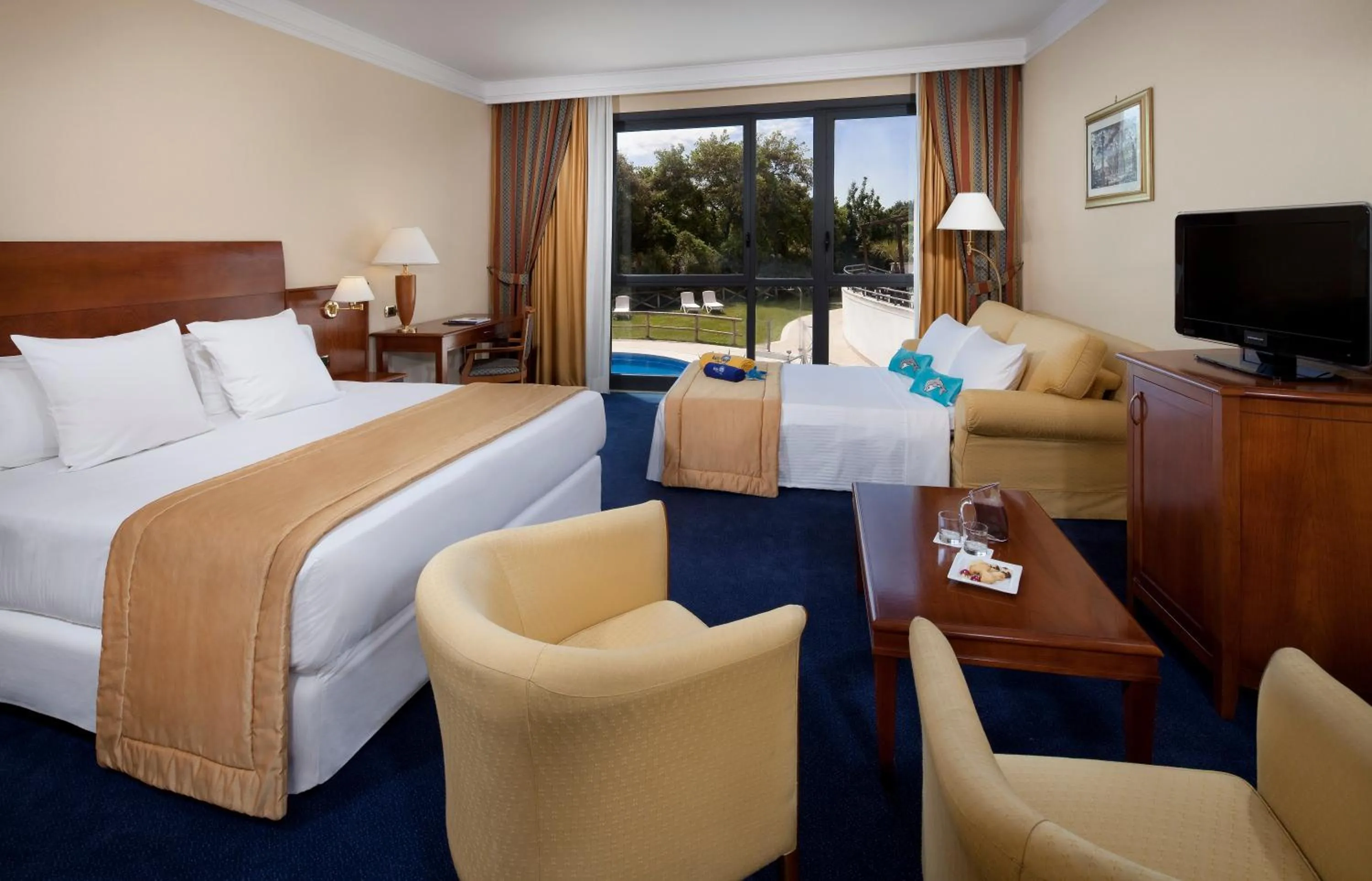 Bedroom, Bed in Hotel Roma Aurelia Antica