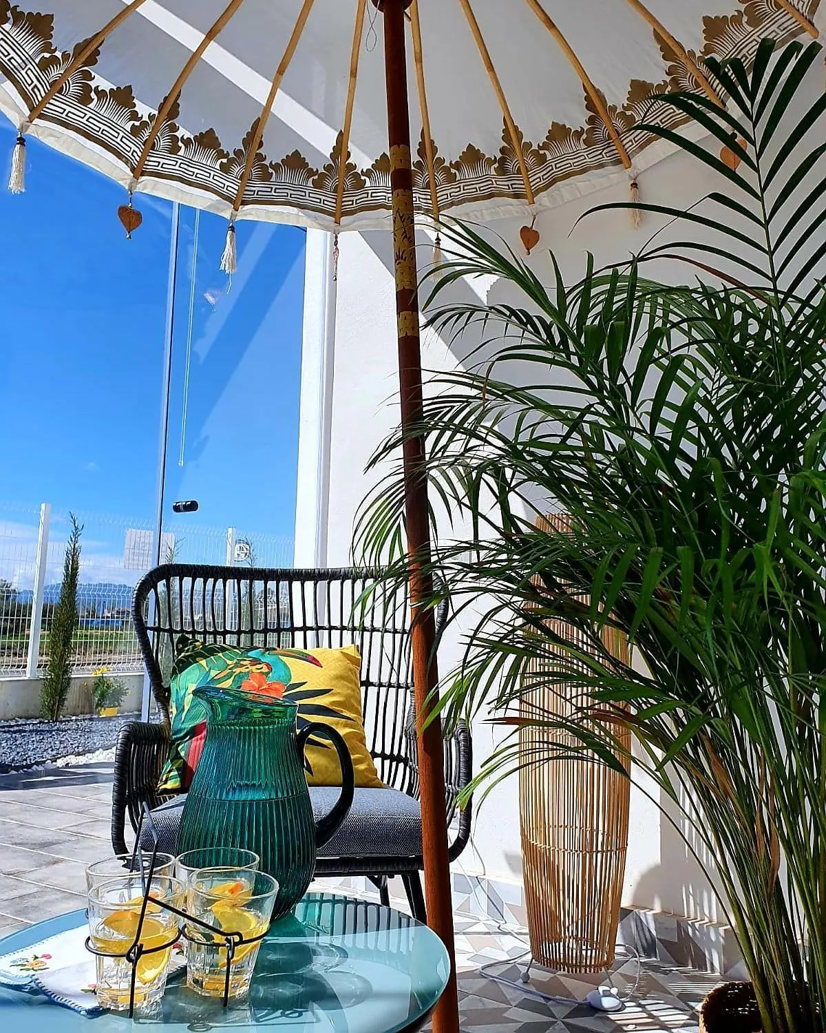 Restaurant/places to eat in L'Hotelet del Delta - adults