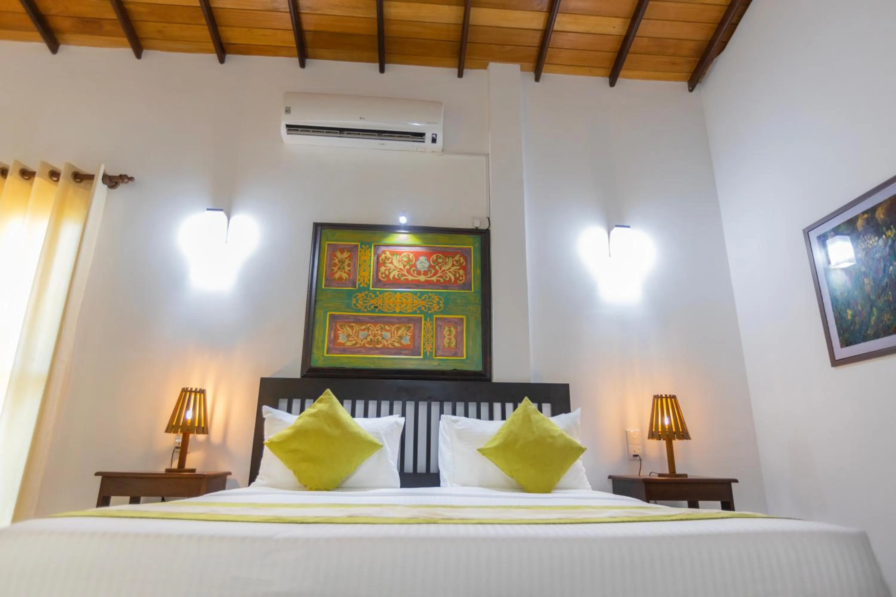 Photo of the whole room in THE Mangrove cave Hotel