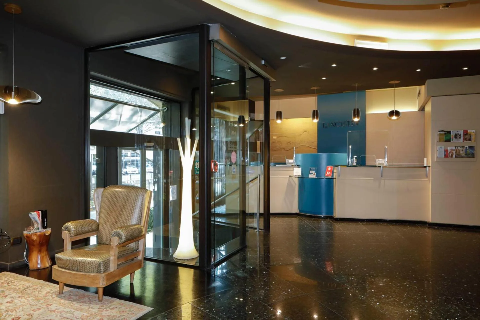 Lobby or reception in Hotel Lancaster