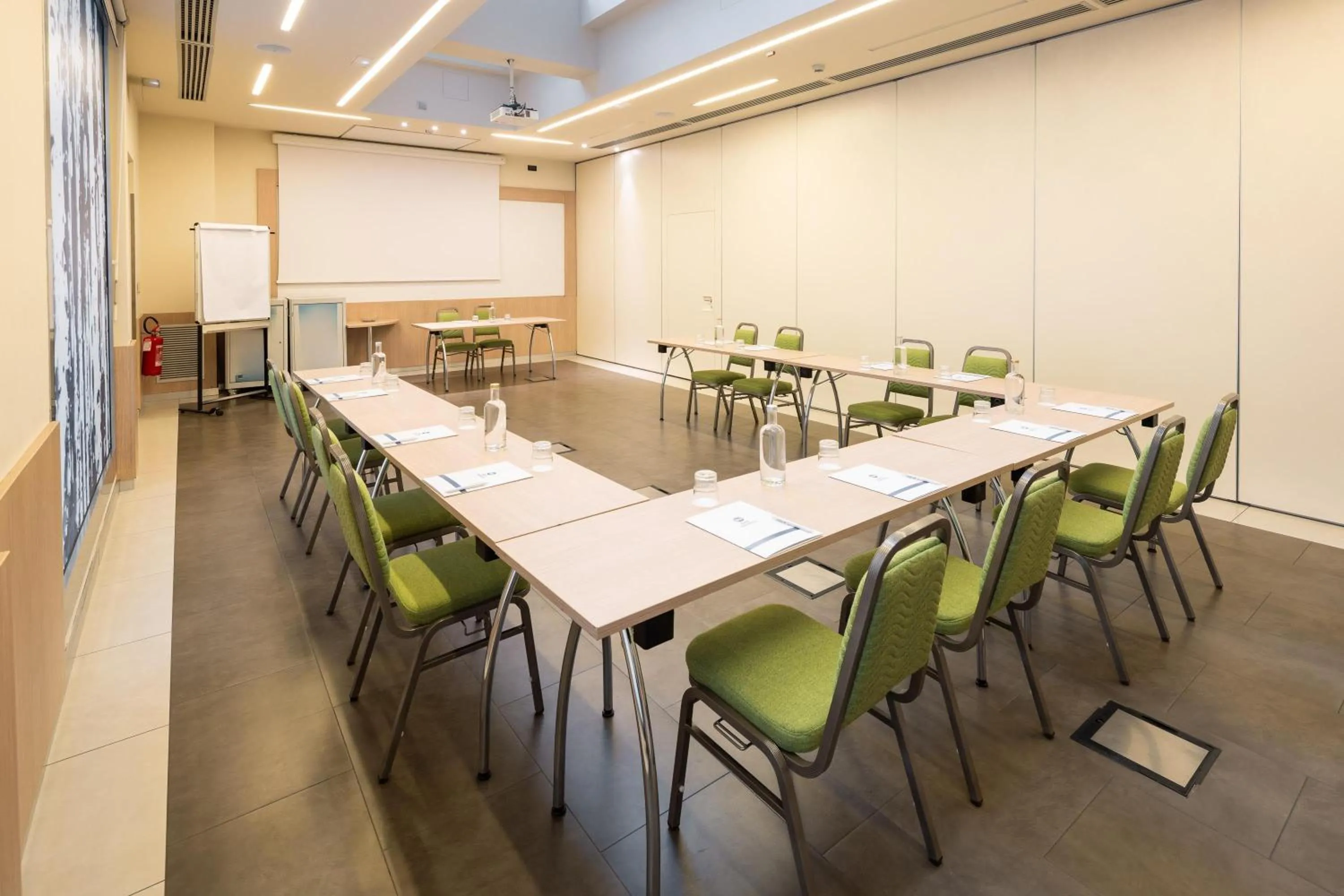 Meeting/conference room in Best Western Hotel Luxor