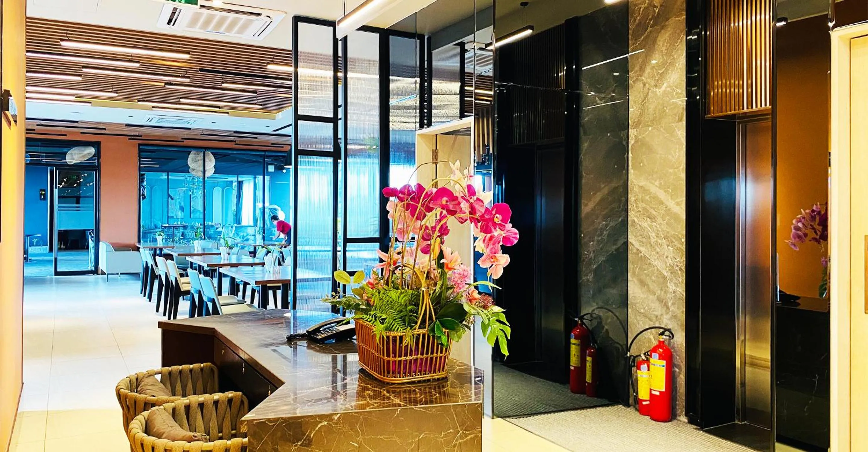 Restaurant/places to eat in Siha Treasure Hotel