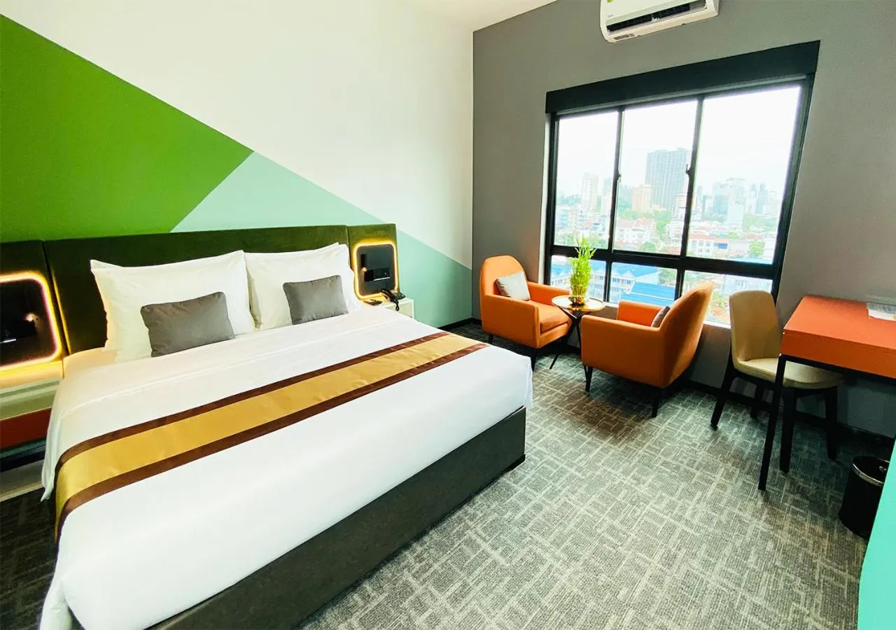 Bedroom, Bed in Siha Treasure Hotel