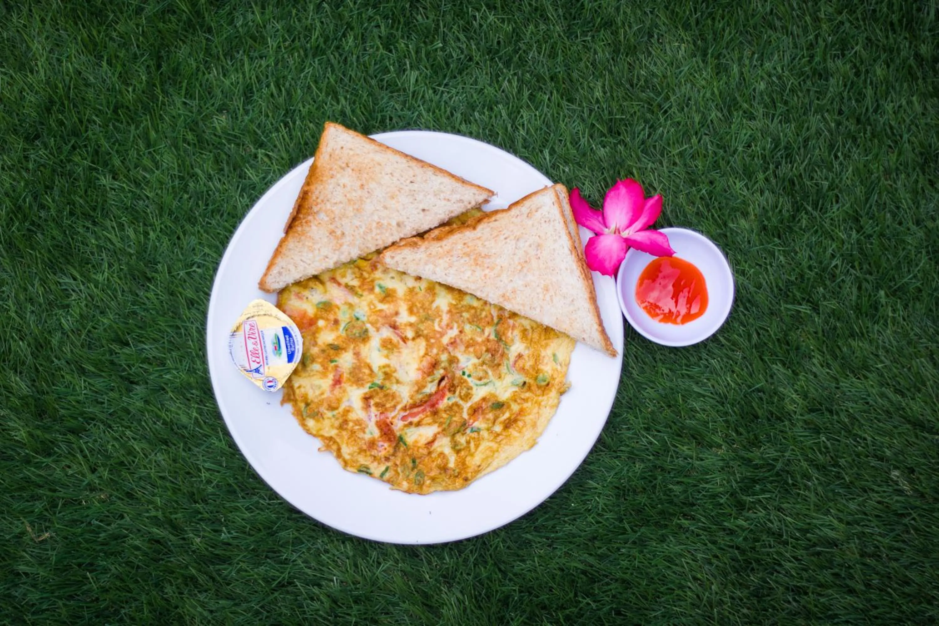 Food and drinks in Bali 85 Beach Inn