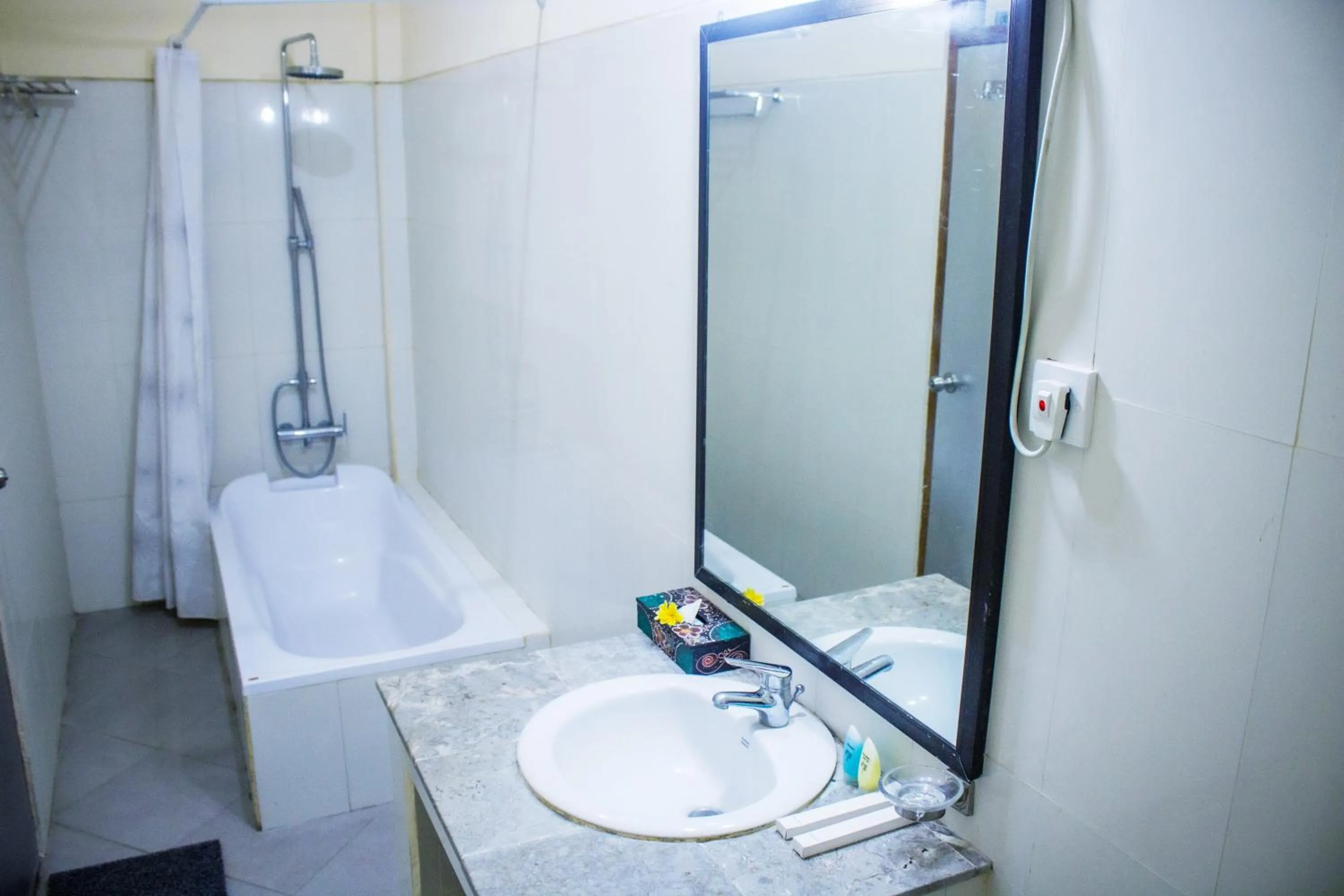 Bath in Bali 85 Beach Inn