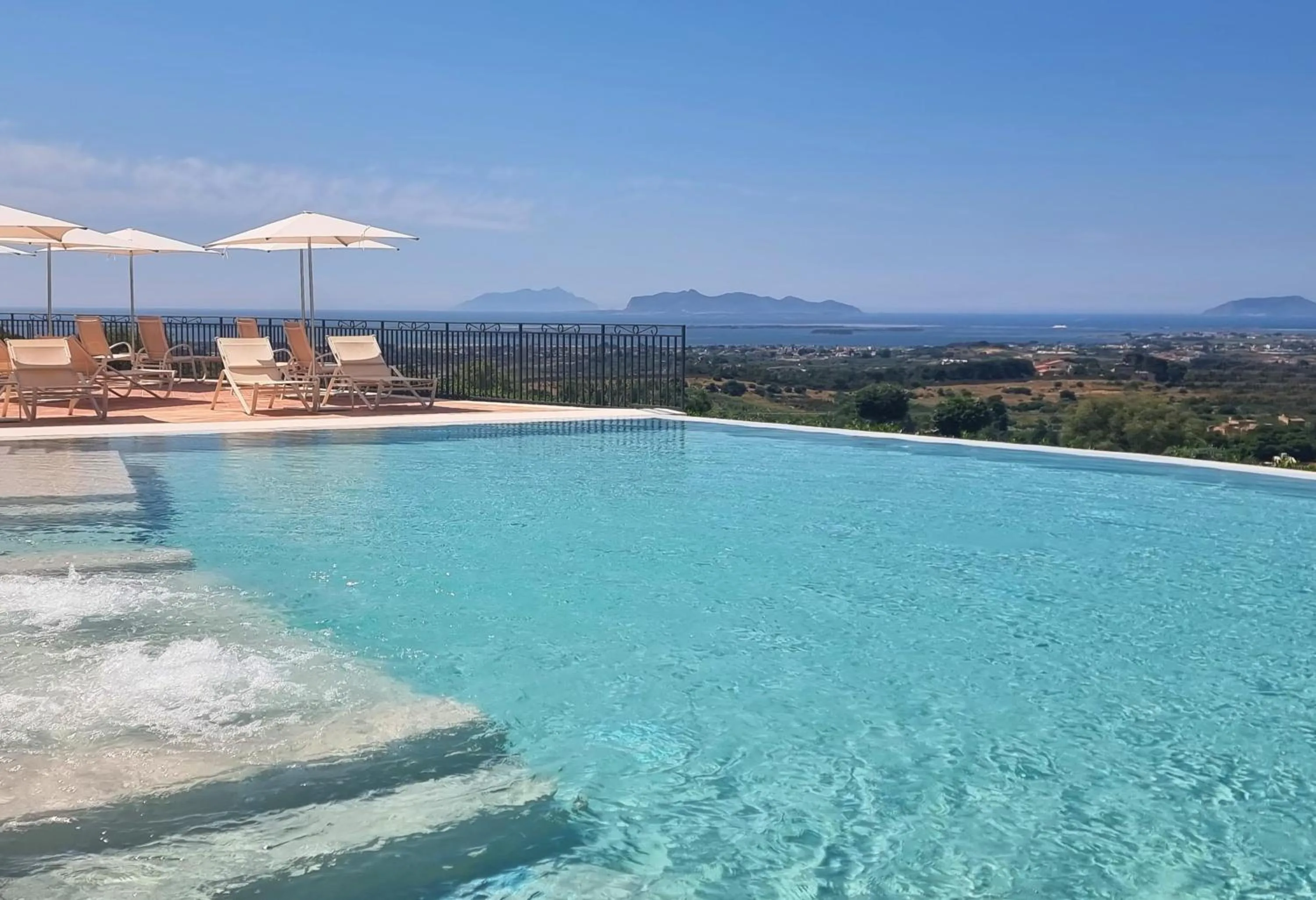 Day in Hotel Baglio Oneto dei Principi di San Lorenzo - Luxury Wine Resort