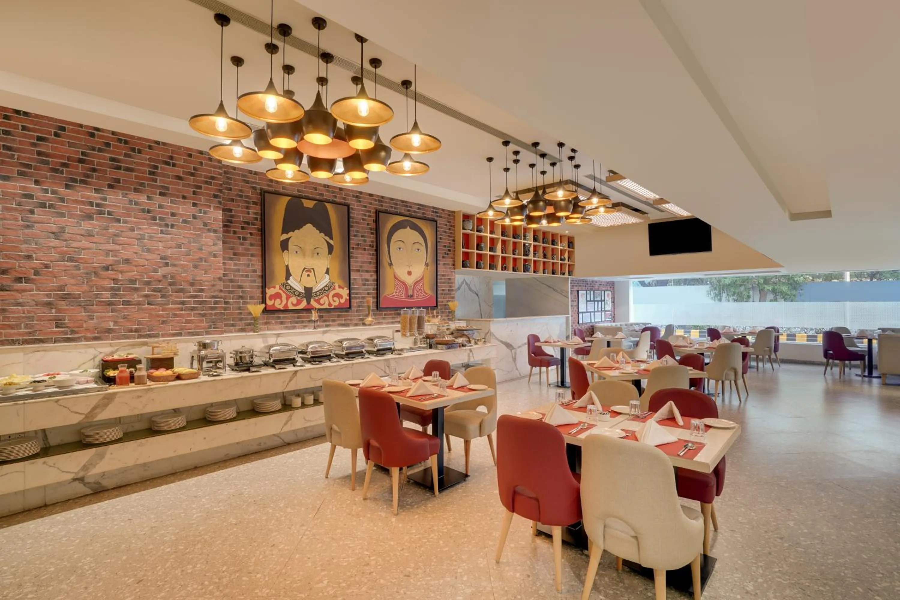 Restaurant/places to eat in Lemon Tree Hotel, Centre Point, Jamshedpur