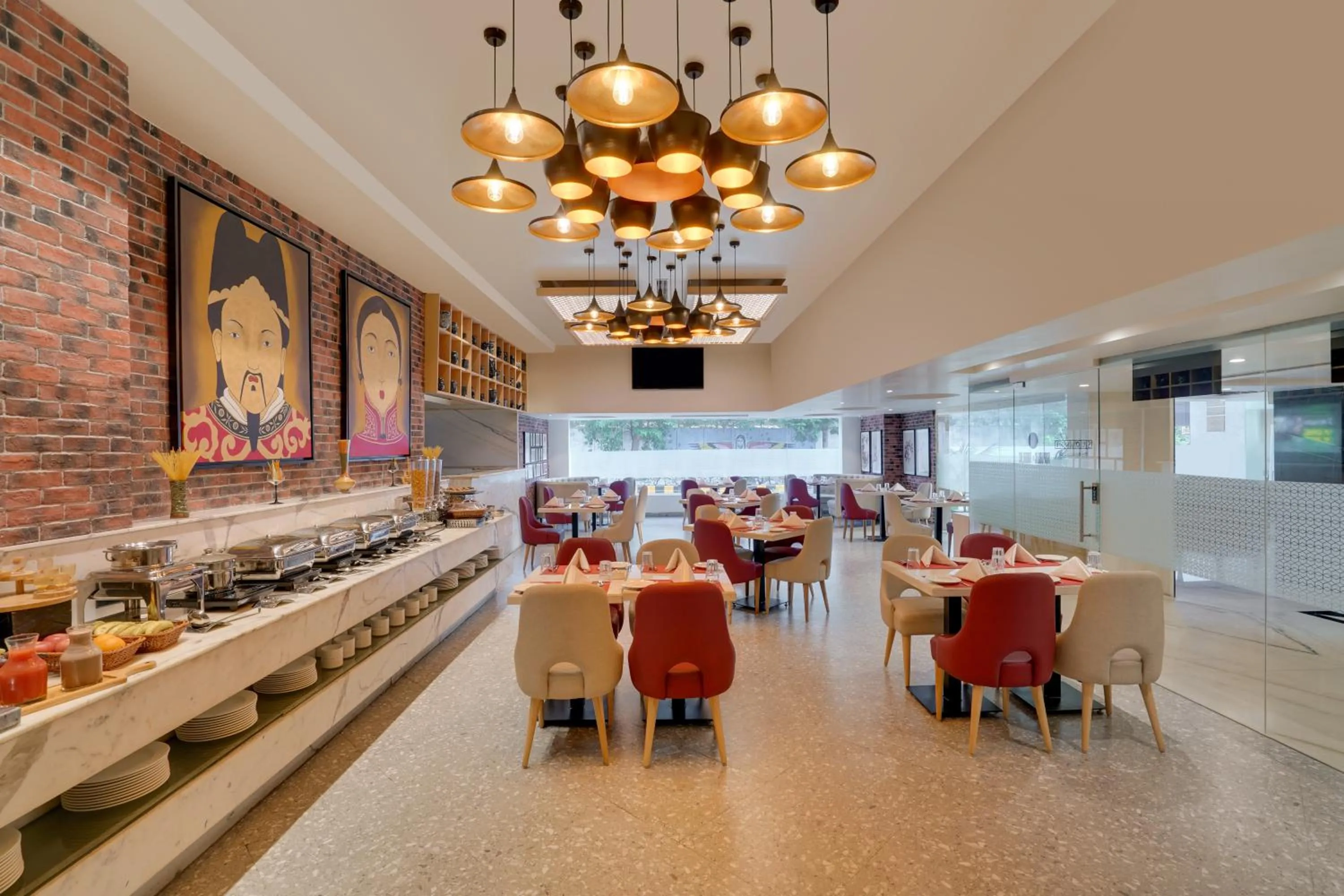 Restaurant/places to eat in Lemon Tree Hotel, Centre Point, Jamshedpur