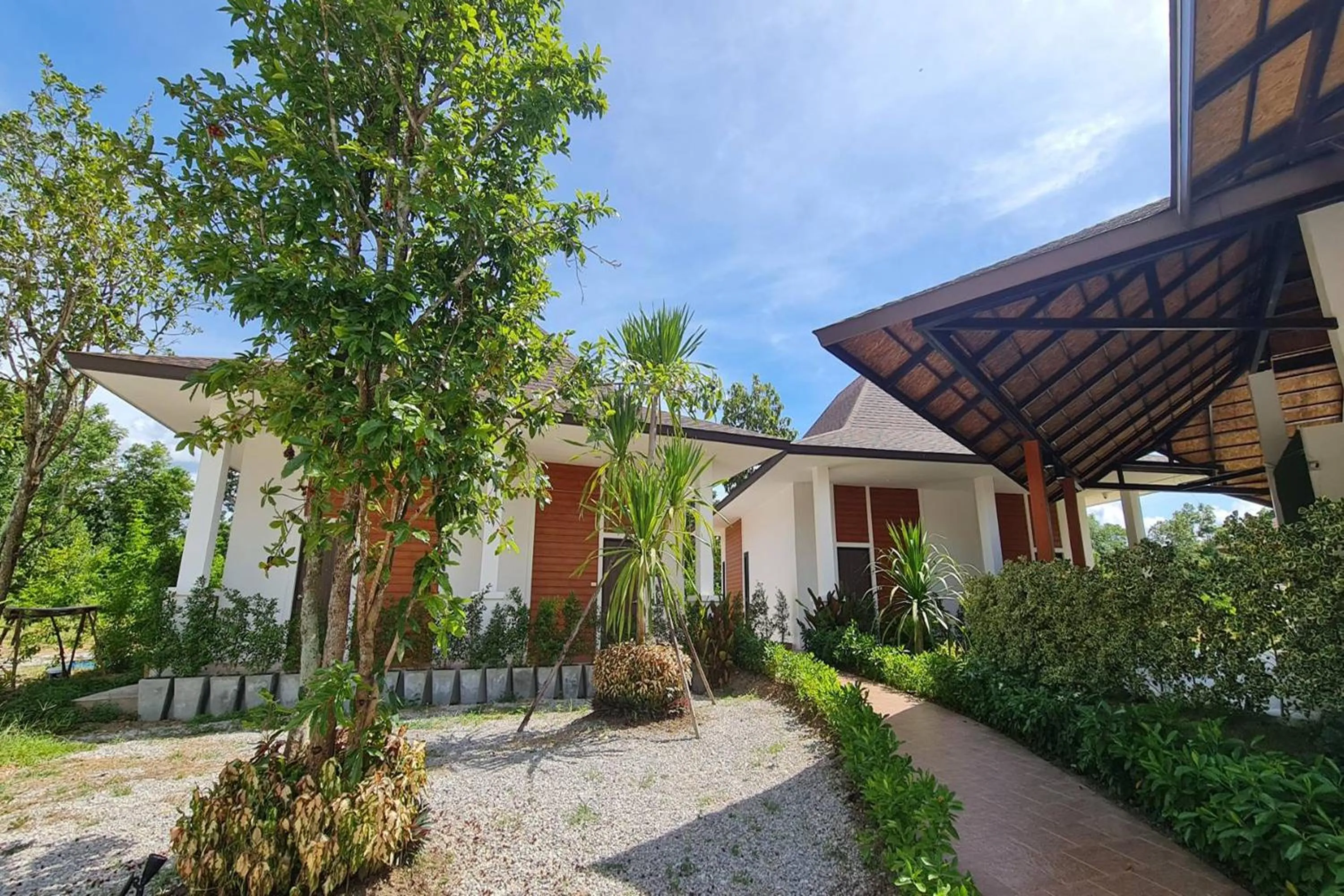 Property building in Phorpun Resort Lampang