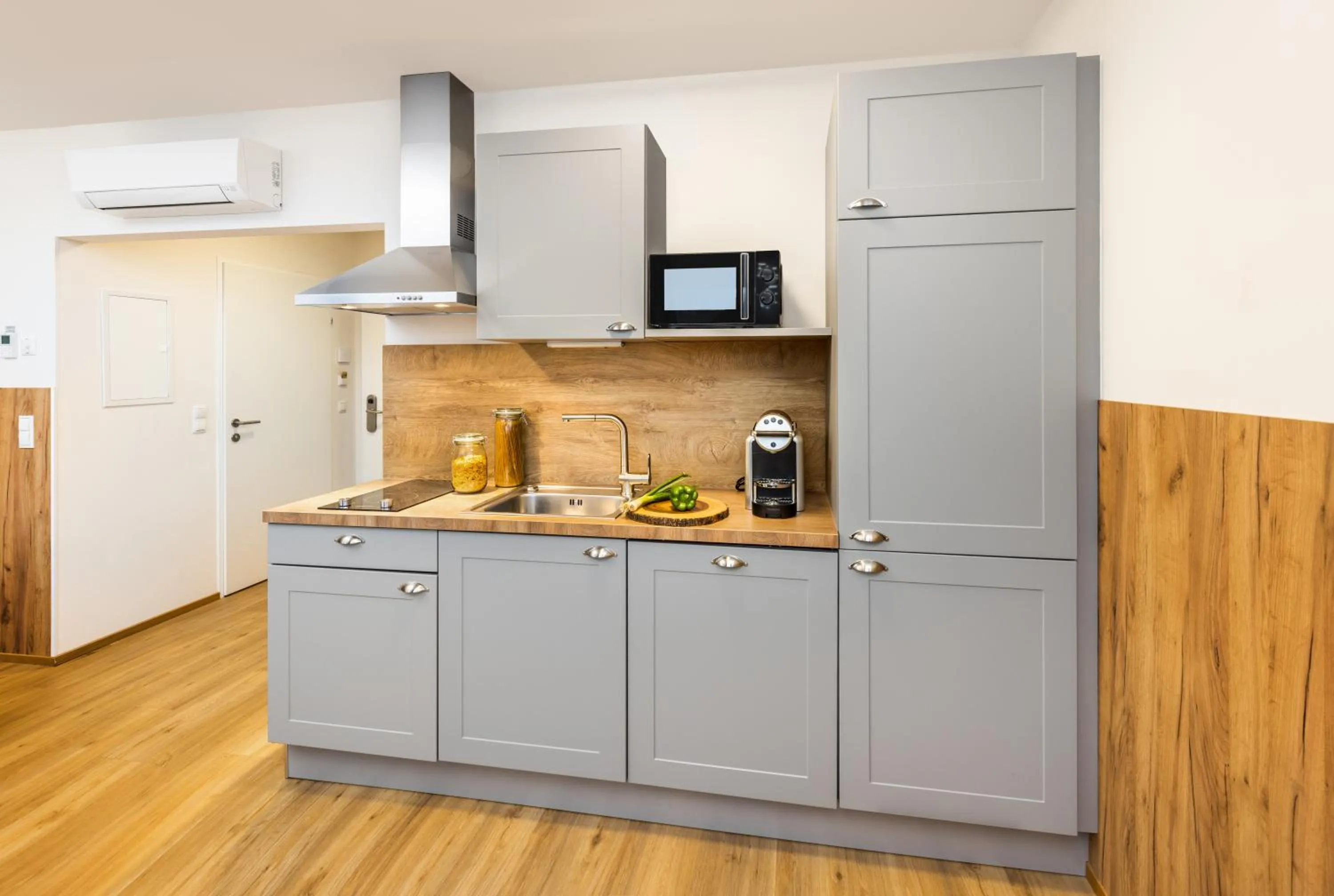 kitchen in Citadines South Vienna