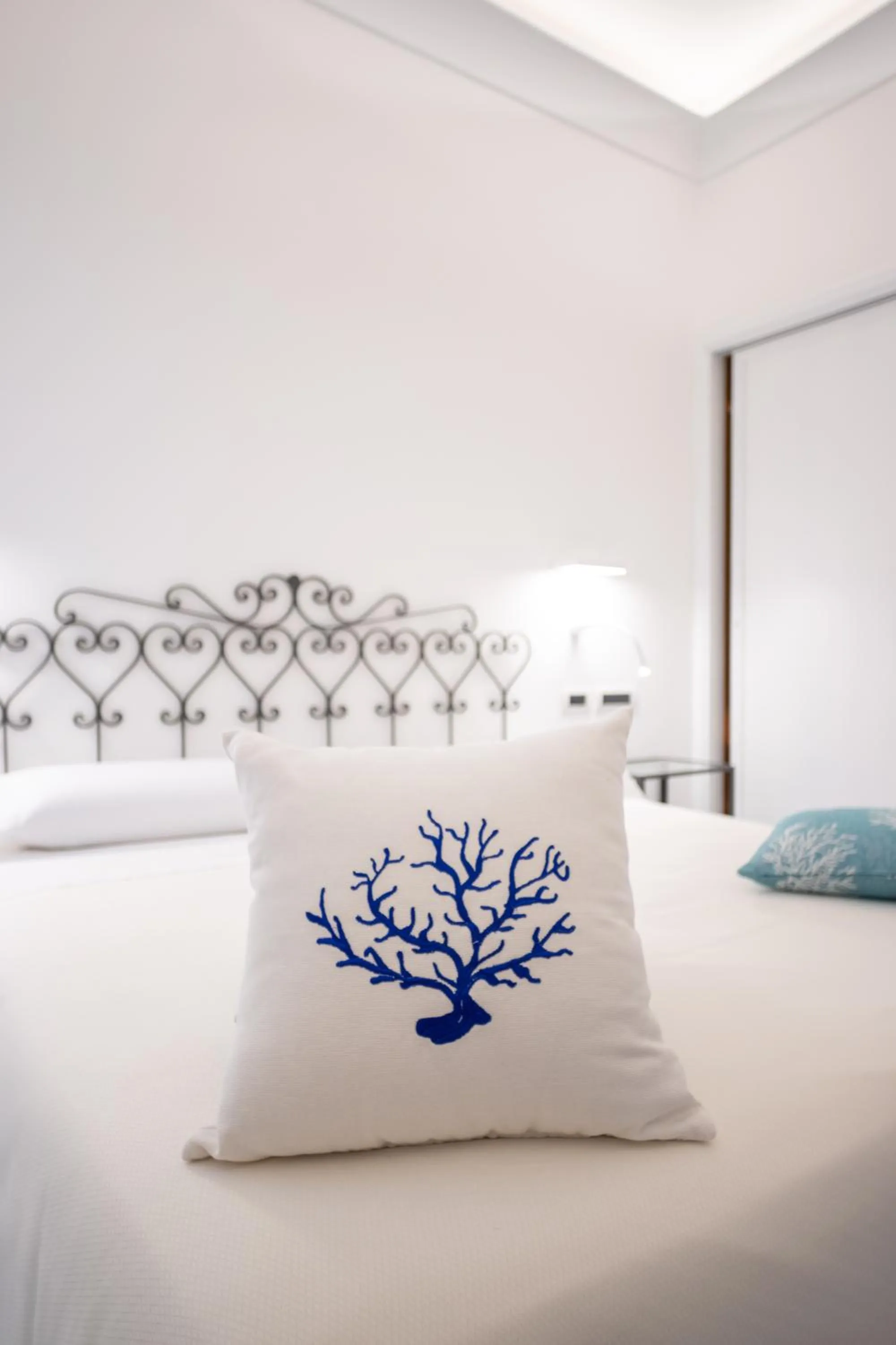 Bedroom, Bed in Hotel Aurora