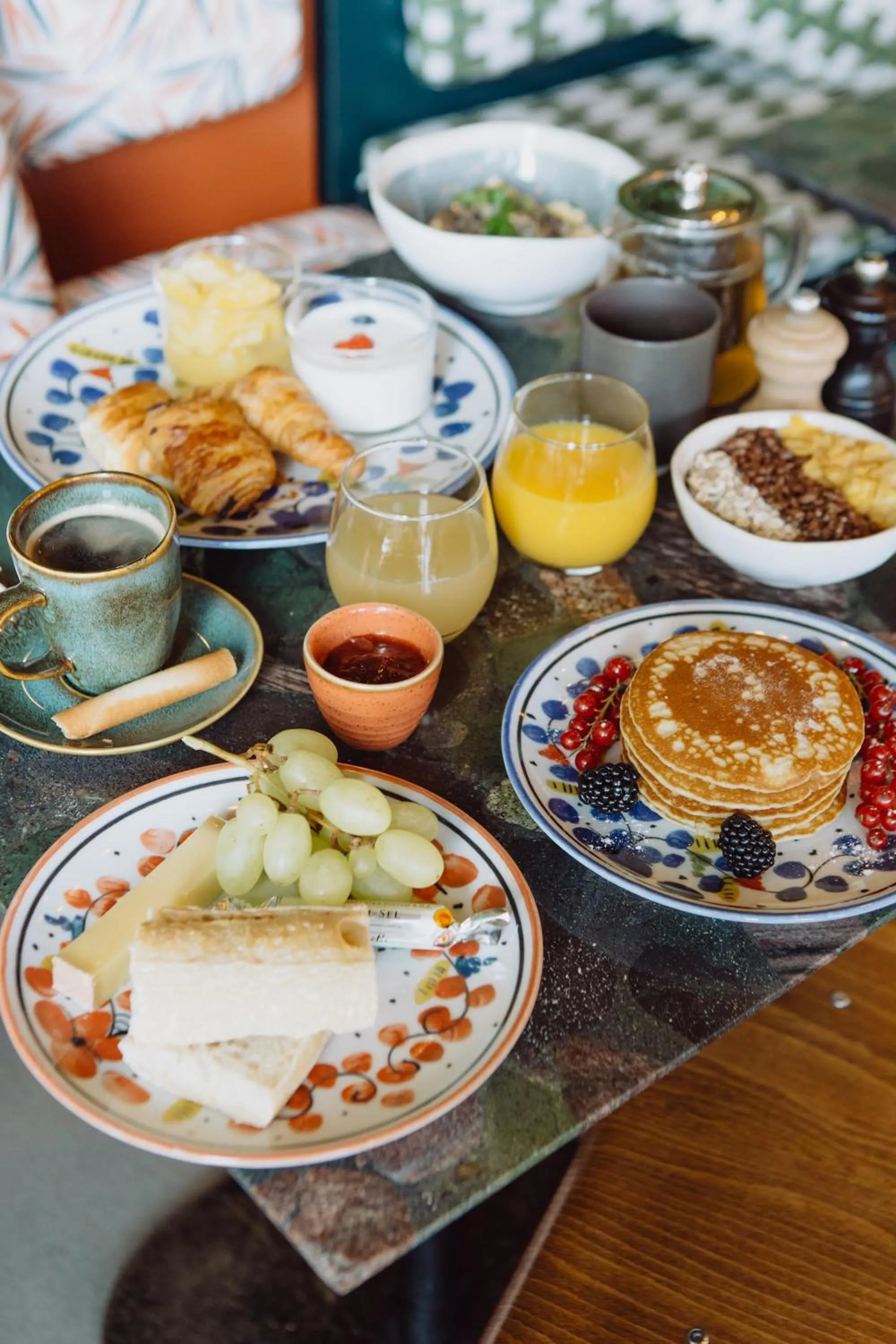 Breakfast in La Belle Ville