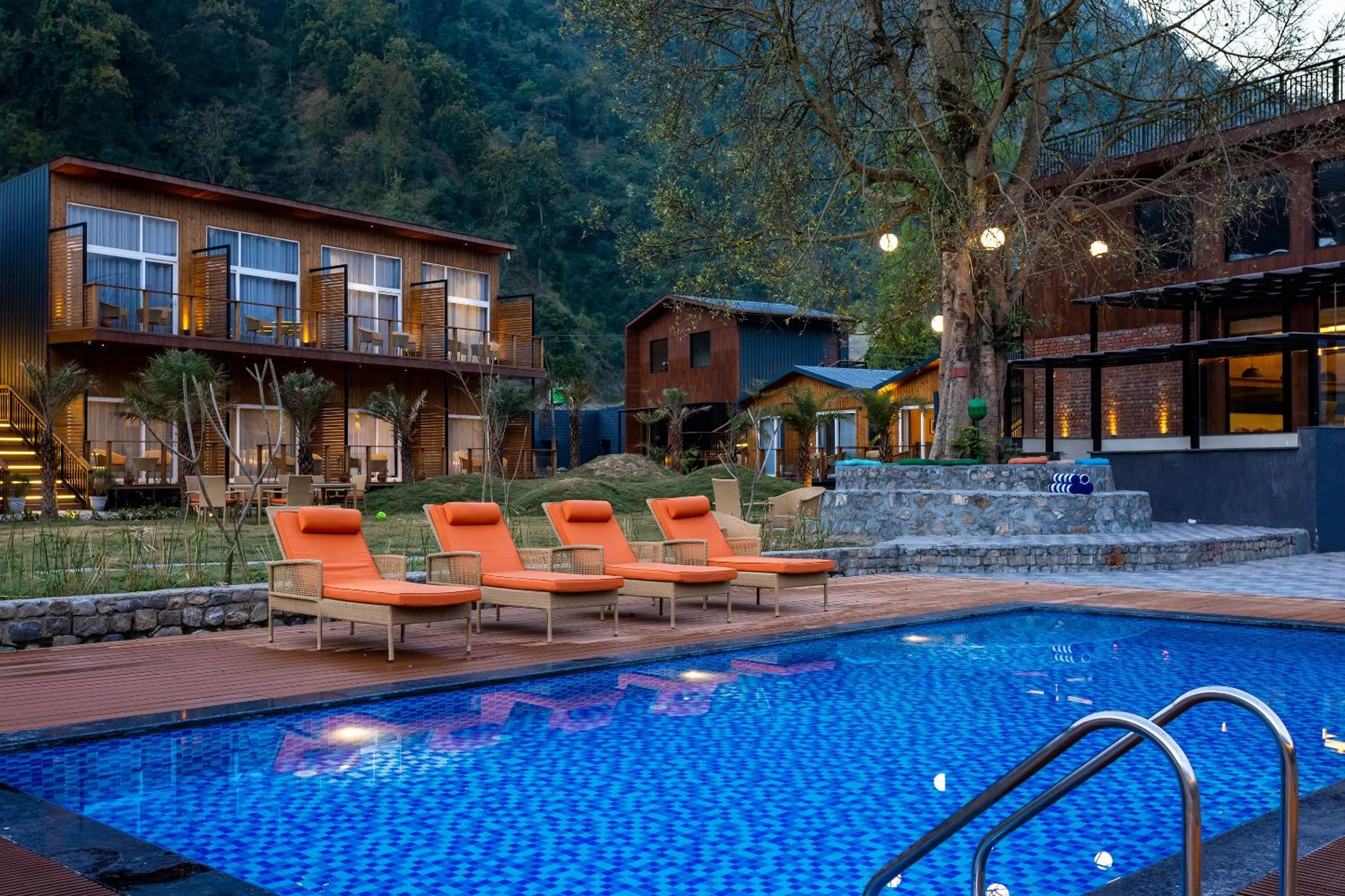 Swimming pool in juSTa Rasa Retreat & Spa Rishikesh