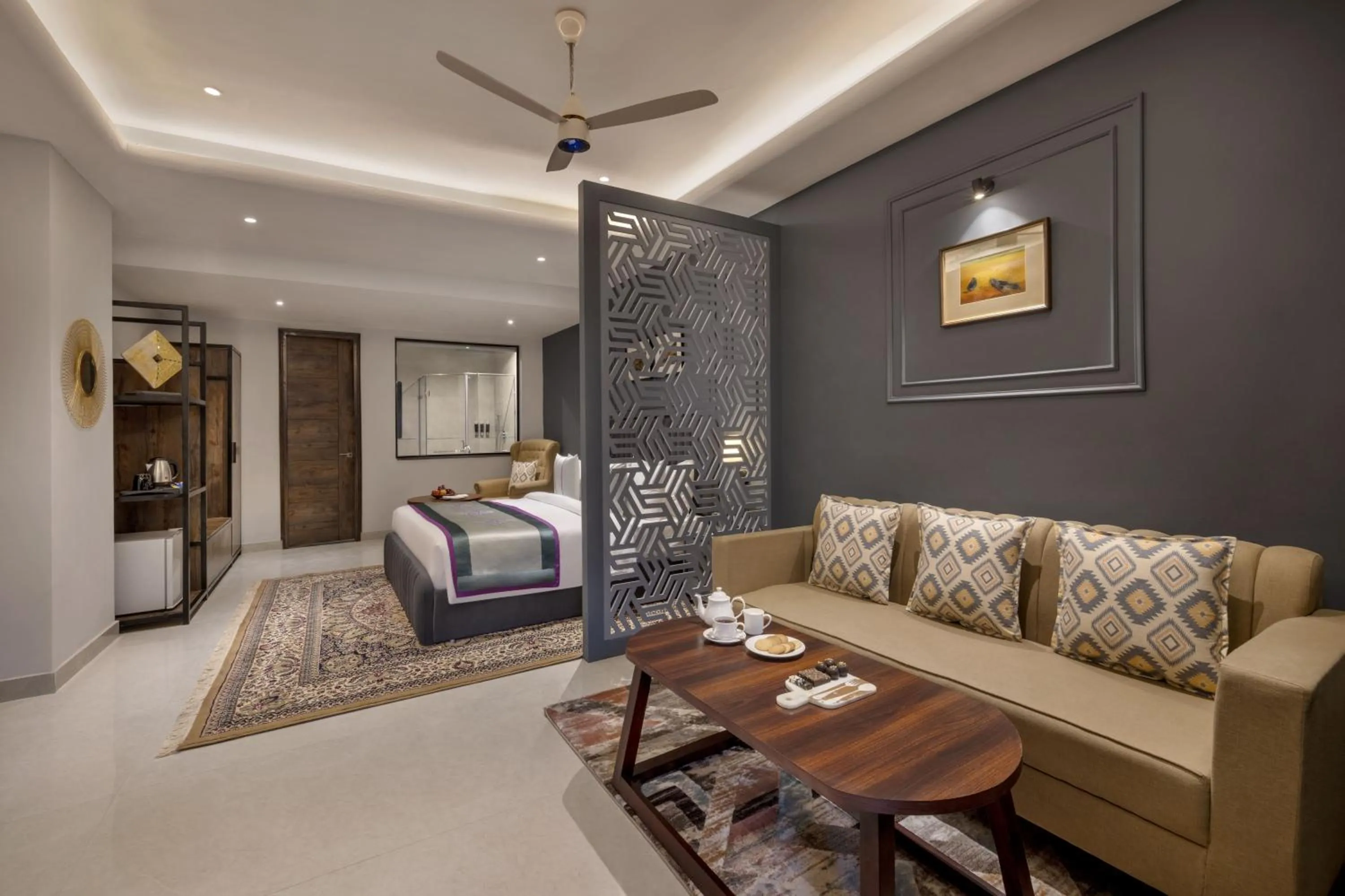 Bed in juSTa Rasa Retreat & Spa Rishikesh