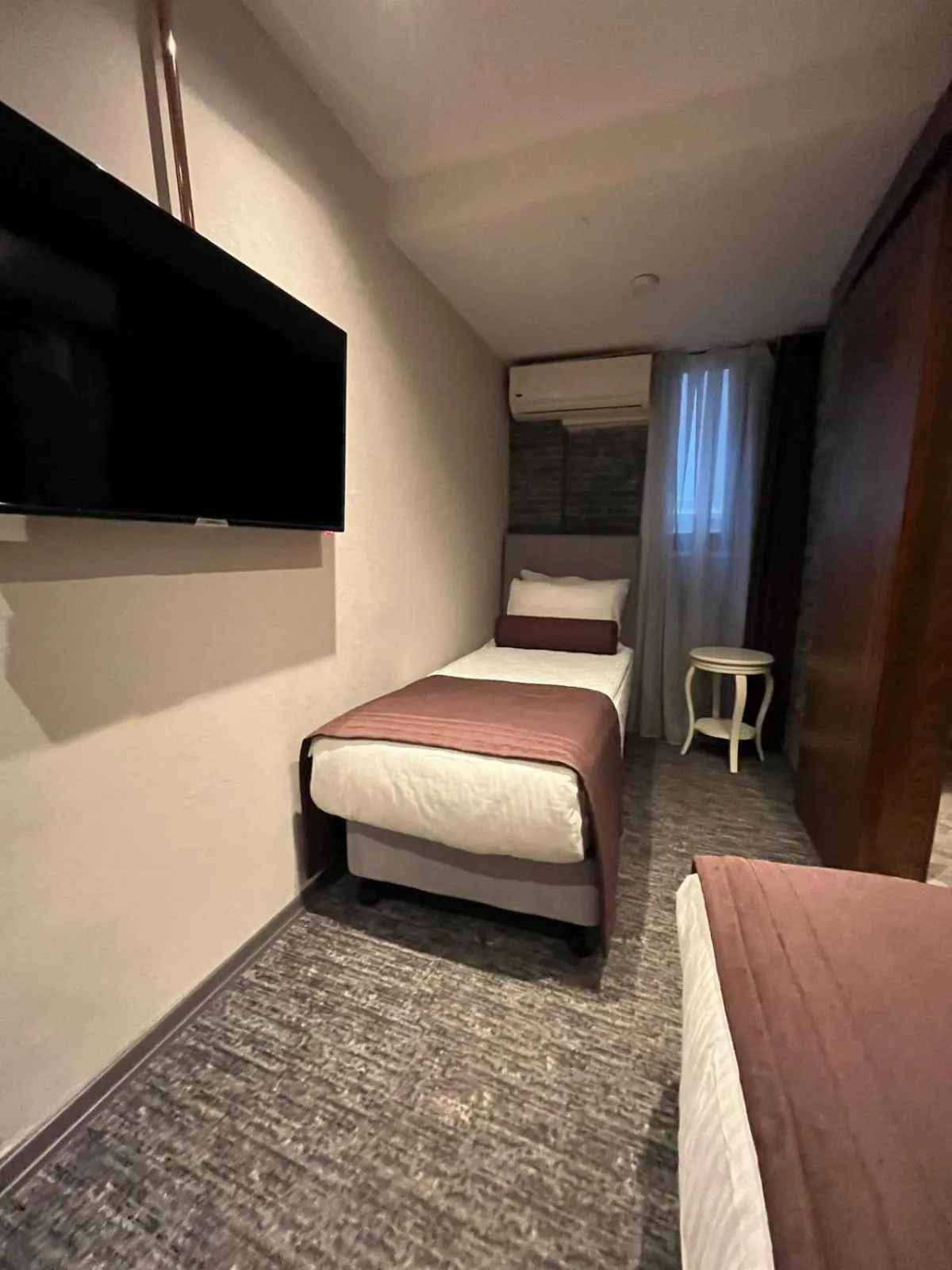 Bed in Weingart Seaside Hotel