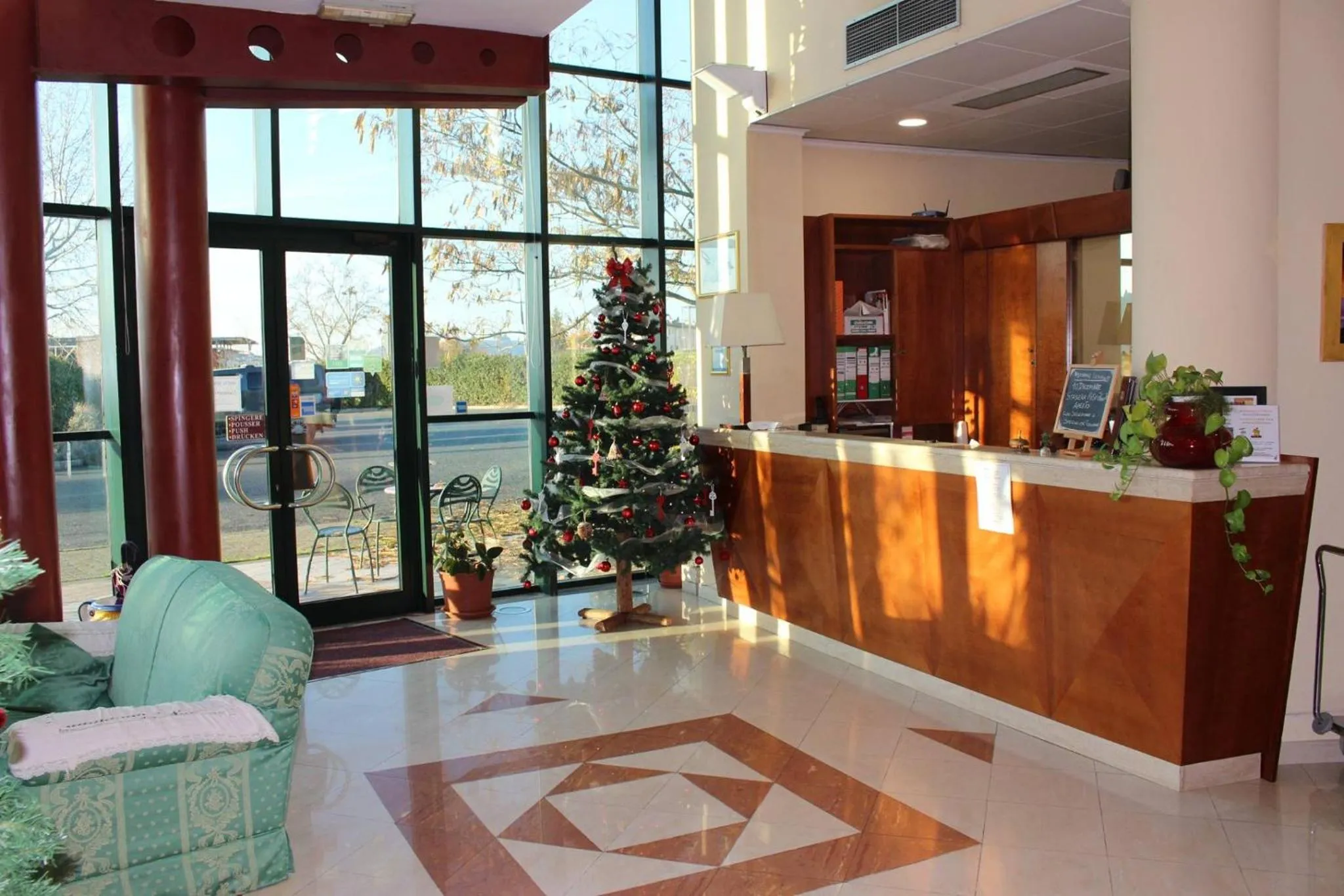 Facade/entrance in Hotel Semifonte