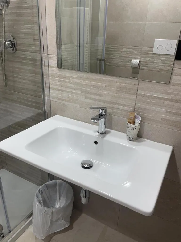 Bathroom in Park Hotel