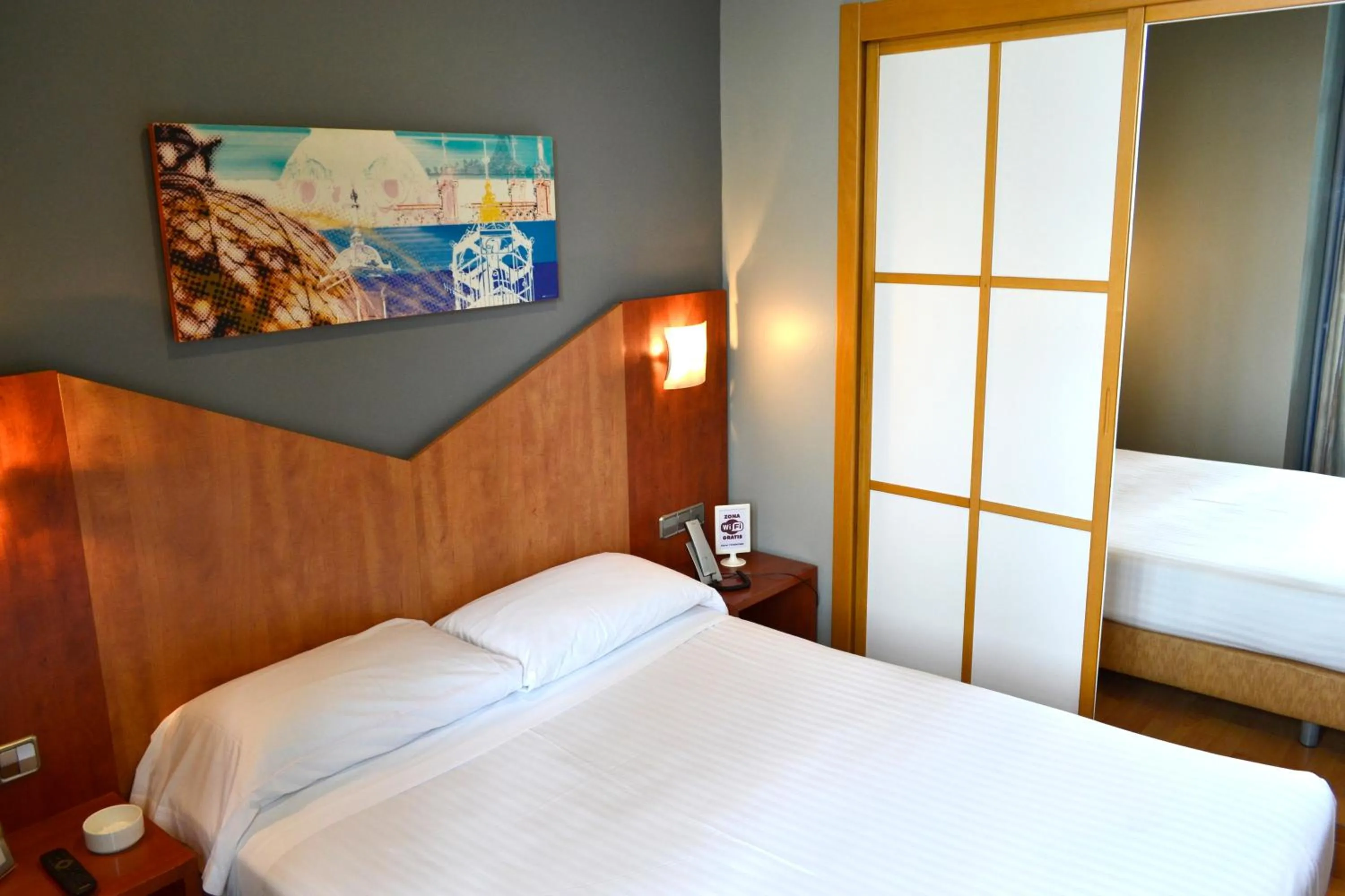 Bed in Hotel Alda Palacio Valdés