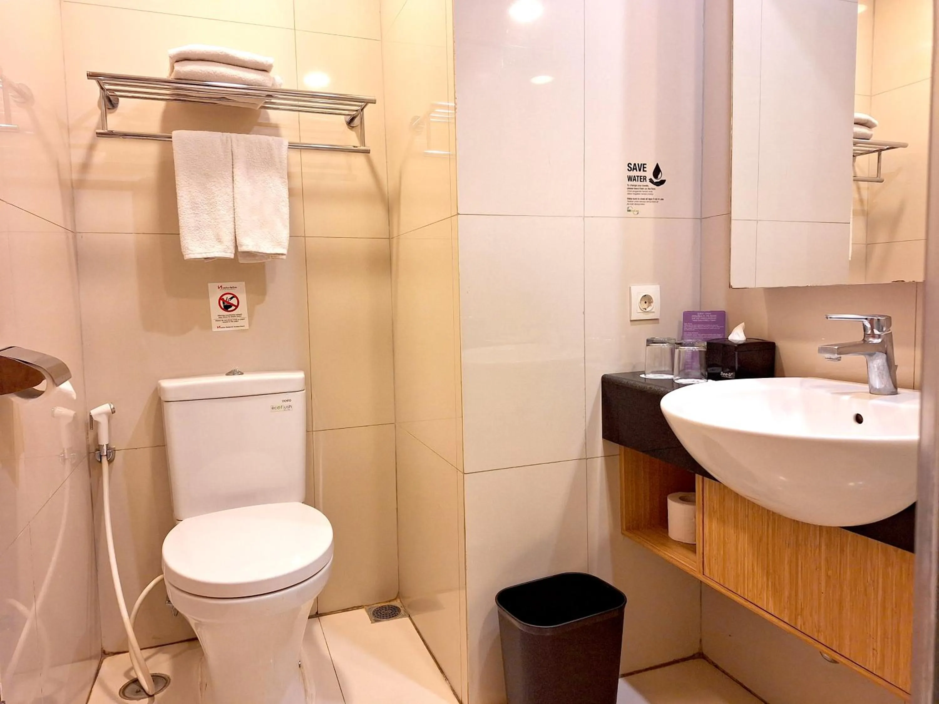 Junior Suite in Swiss-Belinn Manyar