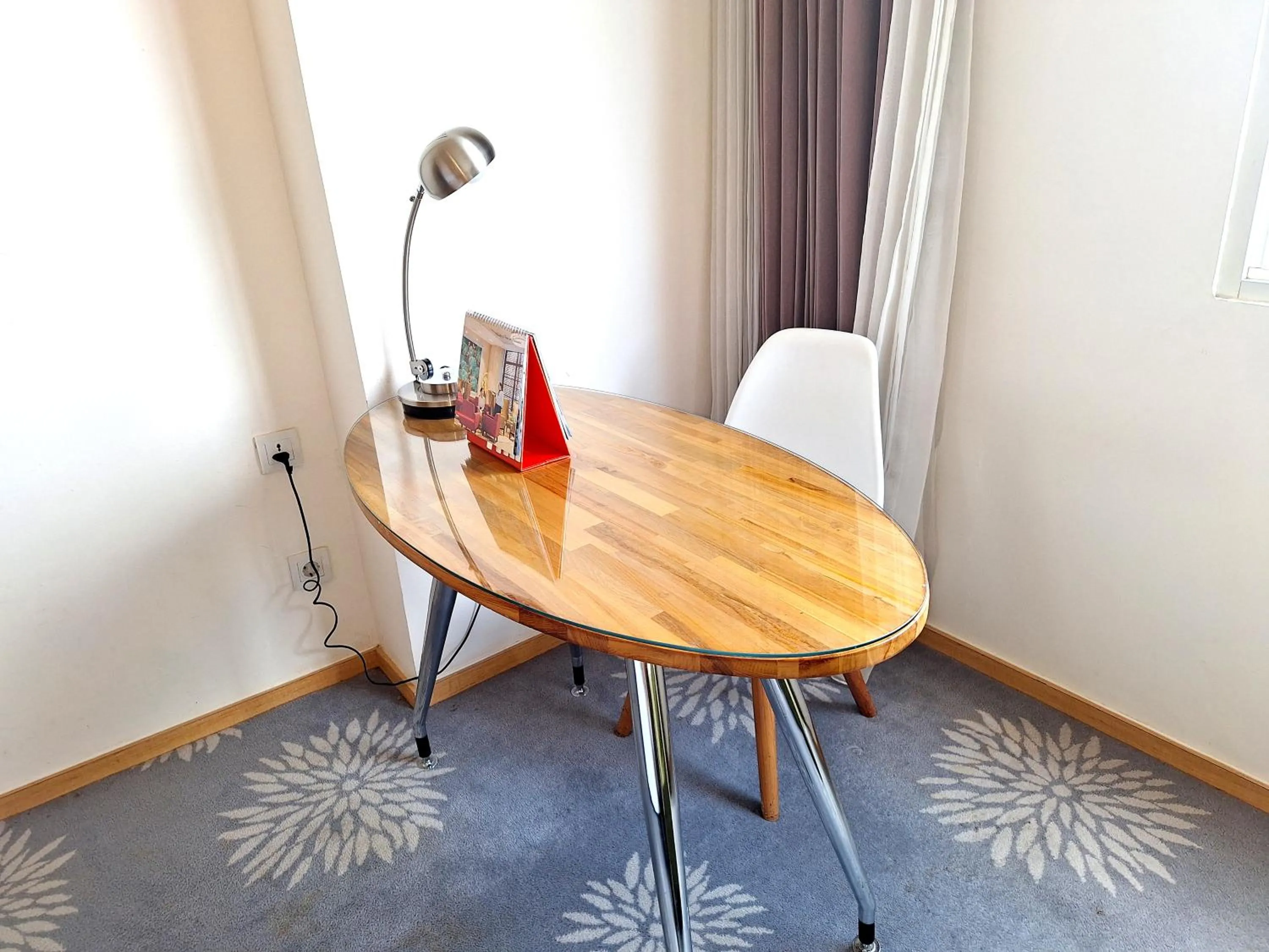 Seating area in Swiss-Belinn Manyar