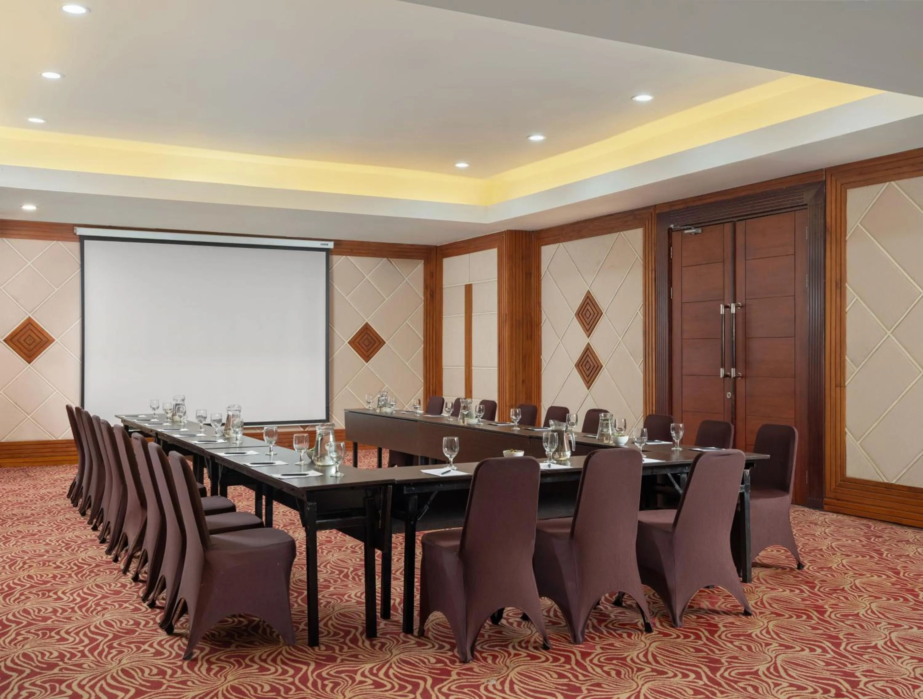 Meeting/conference room in Hotel Santika Premiere Gubeng Surabaya