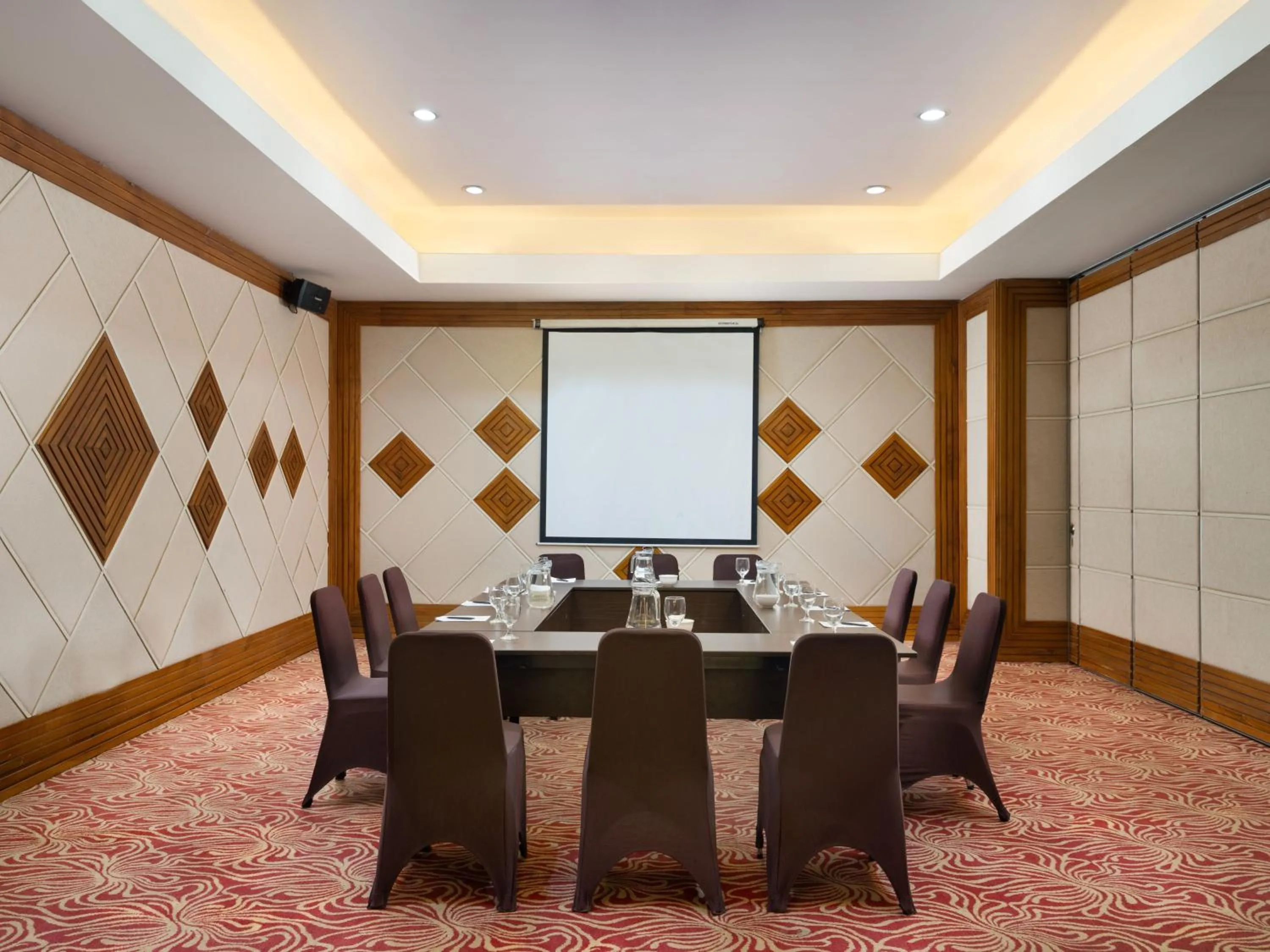 Meeting/conference room in Hotel Santika Premiere Gubeng Surabaya