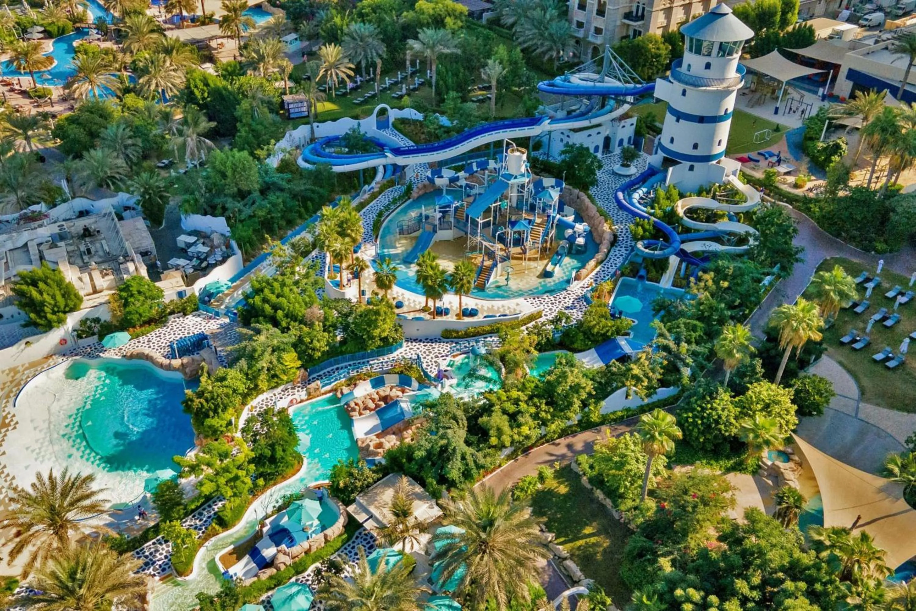 Property building in W Dubai - Mina Seyahi