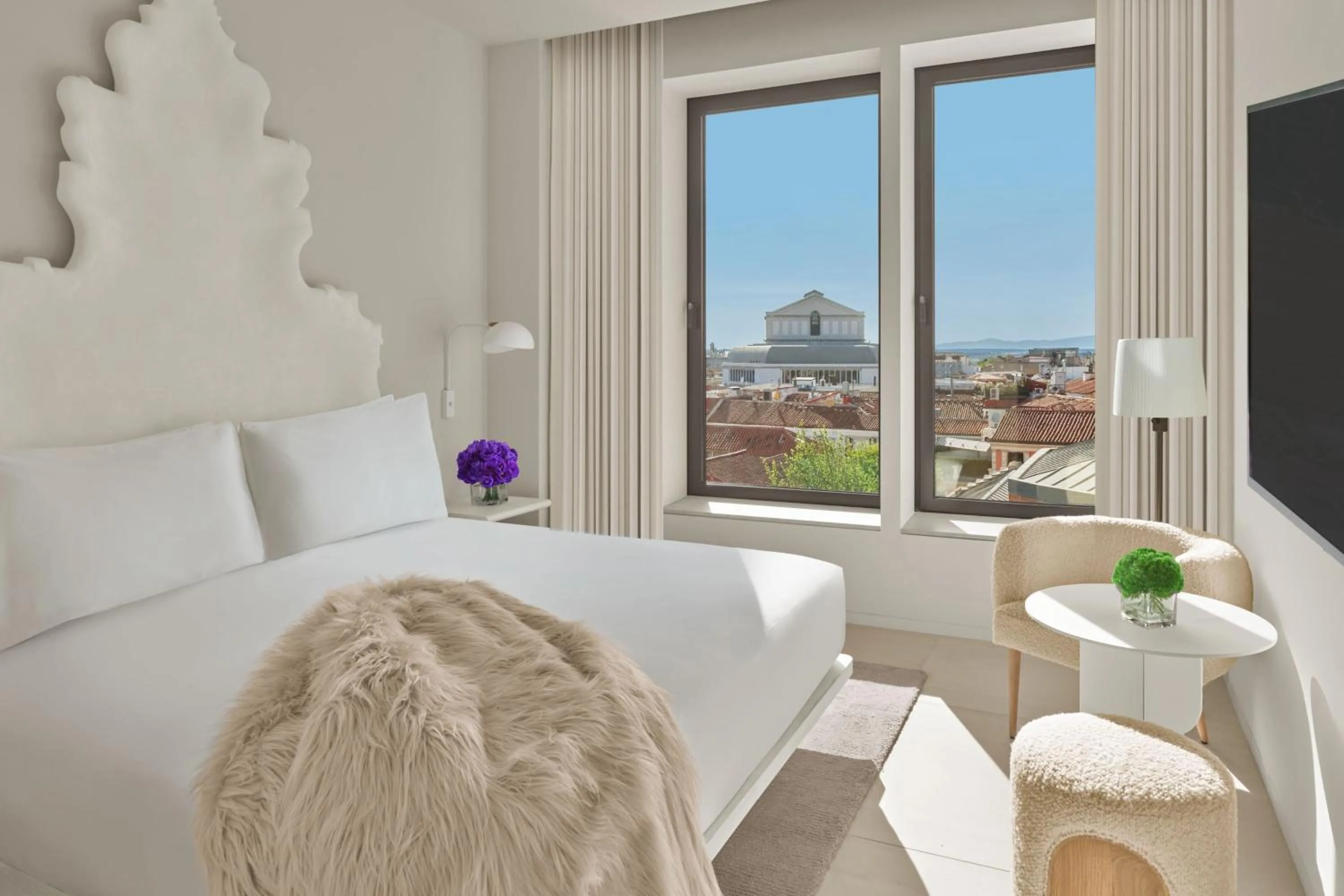 Bedroom in The Madrid EDITION