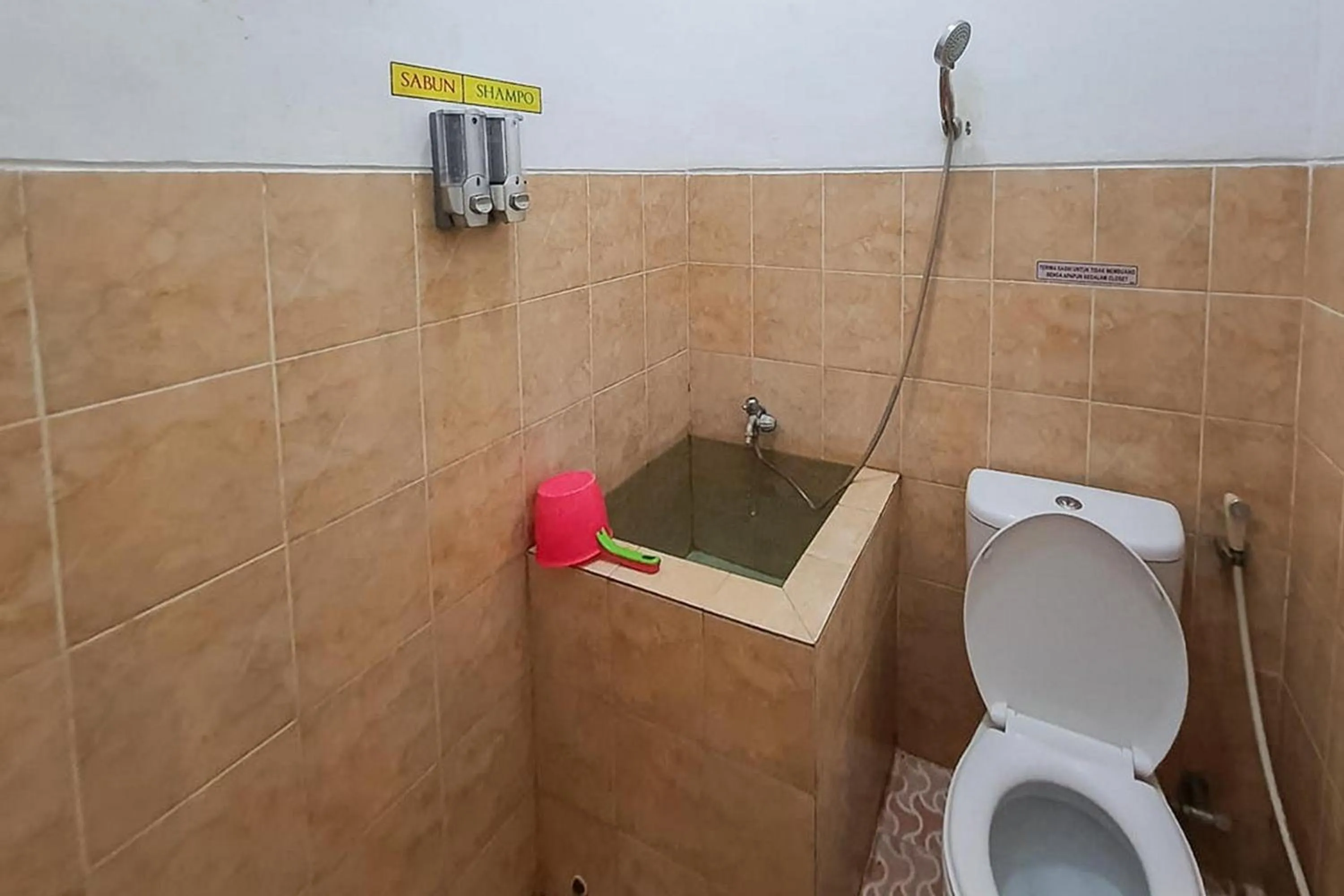 Syafa Homestay Syariah Mitra RedDoorz