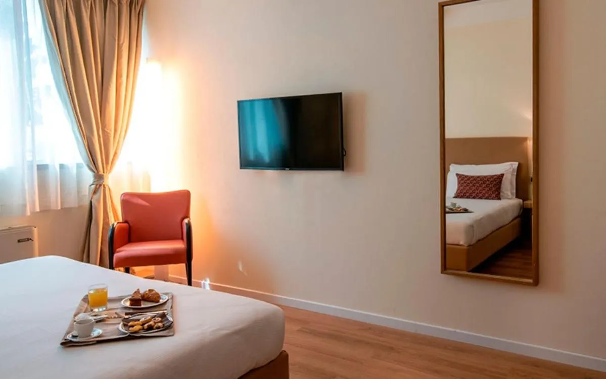 Bedroom, Bed in JR Hotels Gigli Firenze