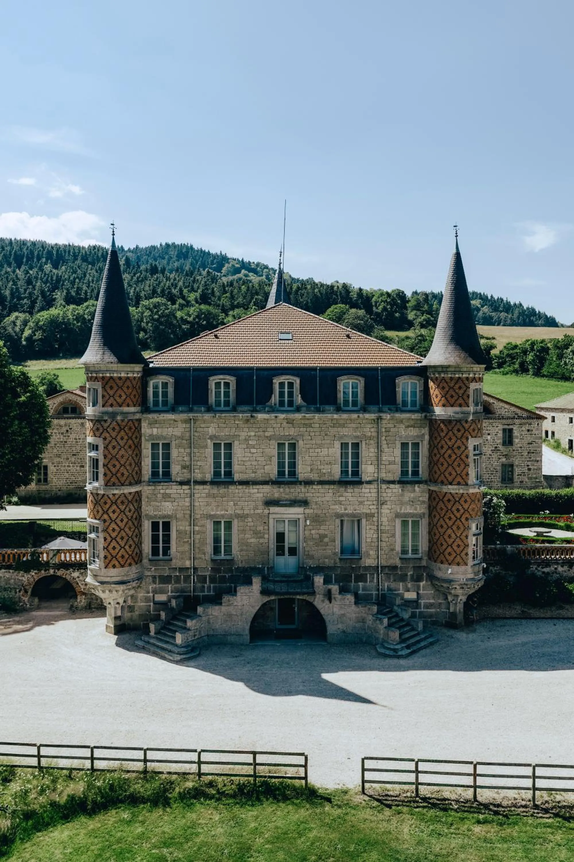 Domaine et Château de Valinches