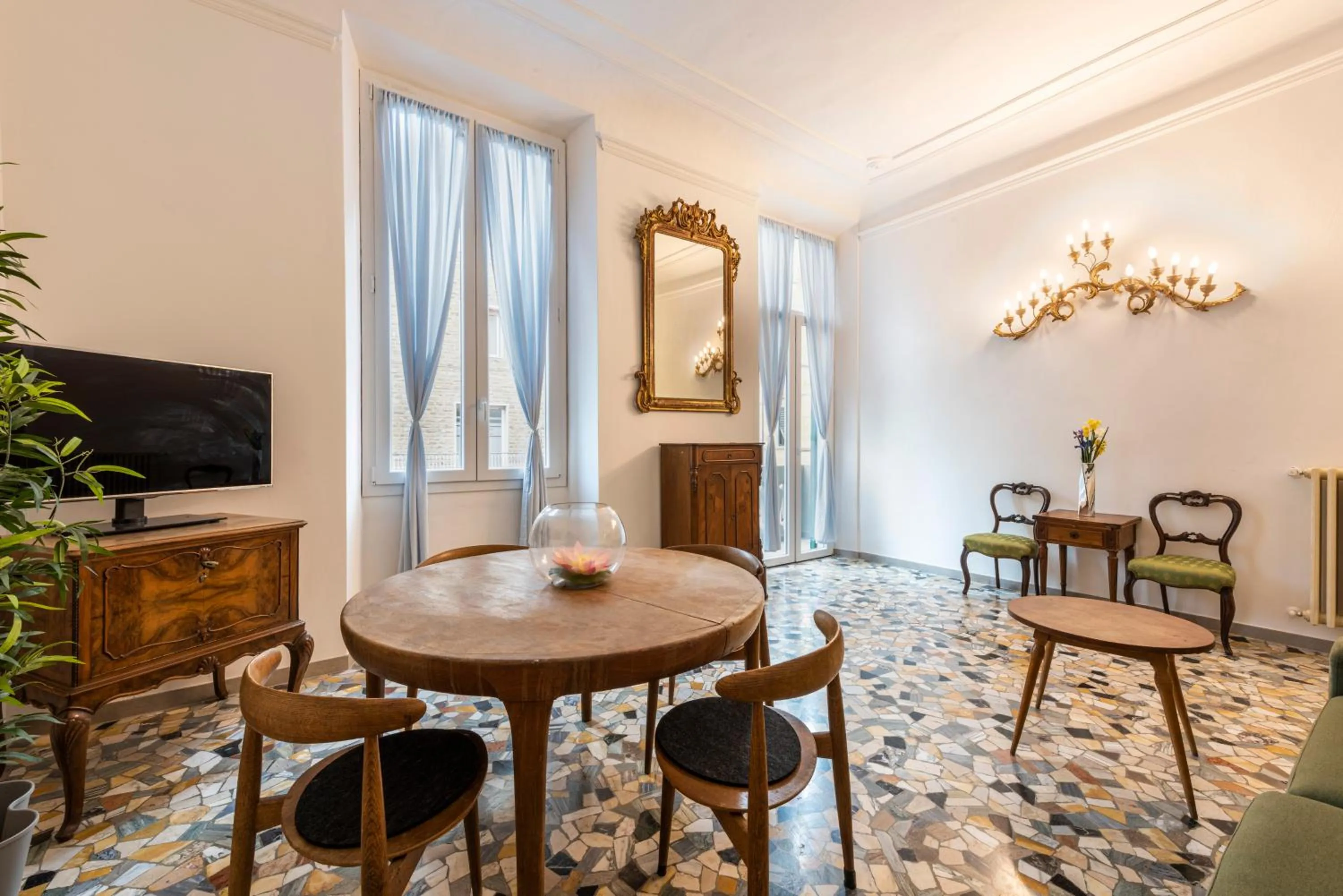 Living room in Marimat by Mmega