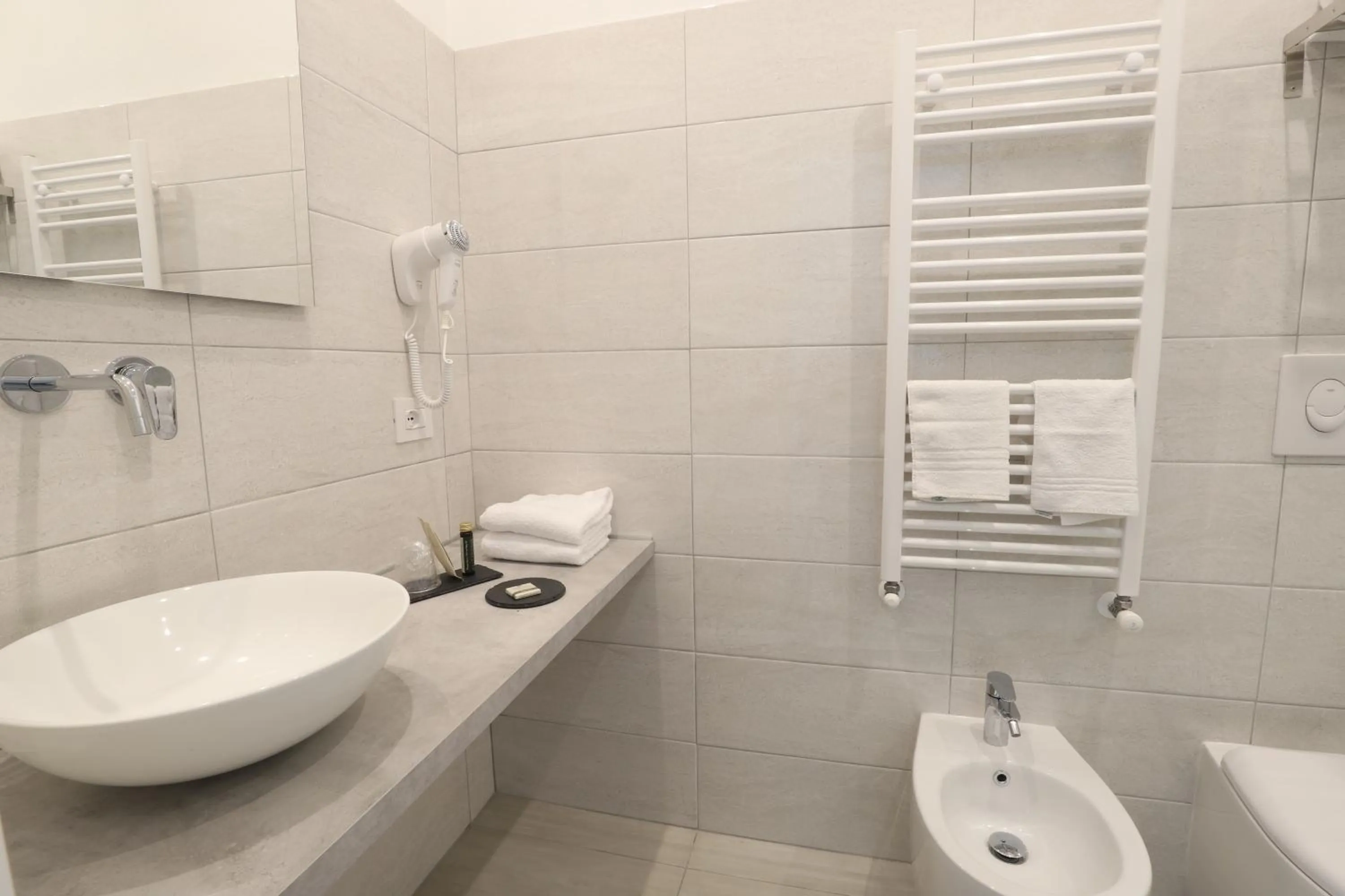 Bathroom in Cadorna Luxury Hotel