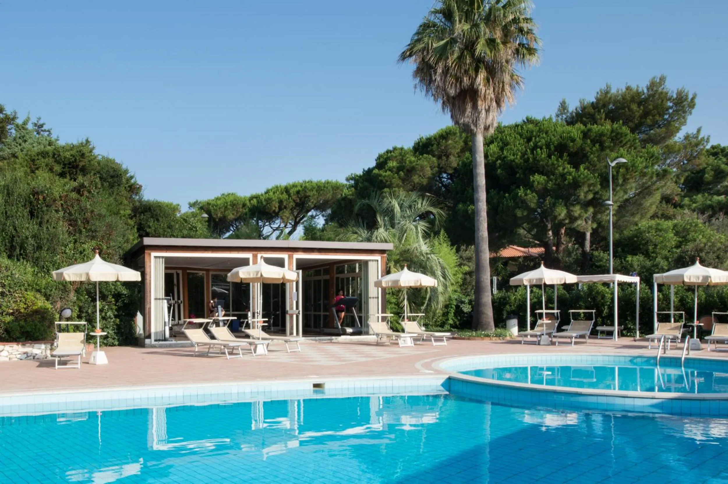 Swimming pool in Park Hotel Marinetta - Beach & Spa