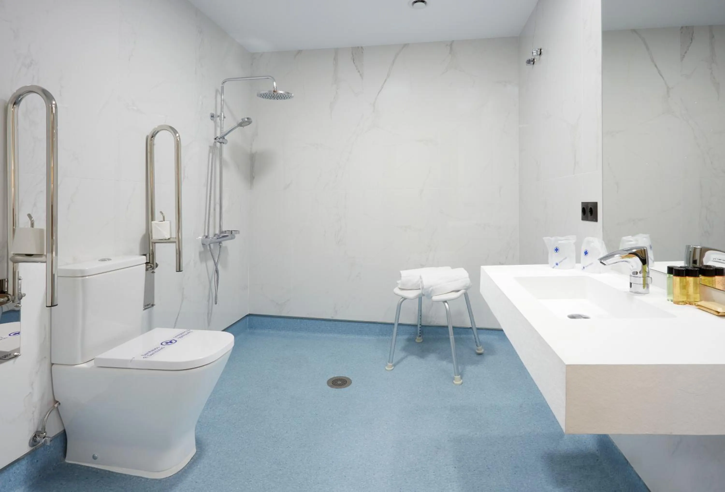 Hotel Arias Aeropuerto