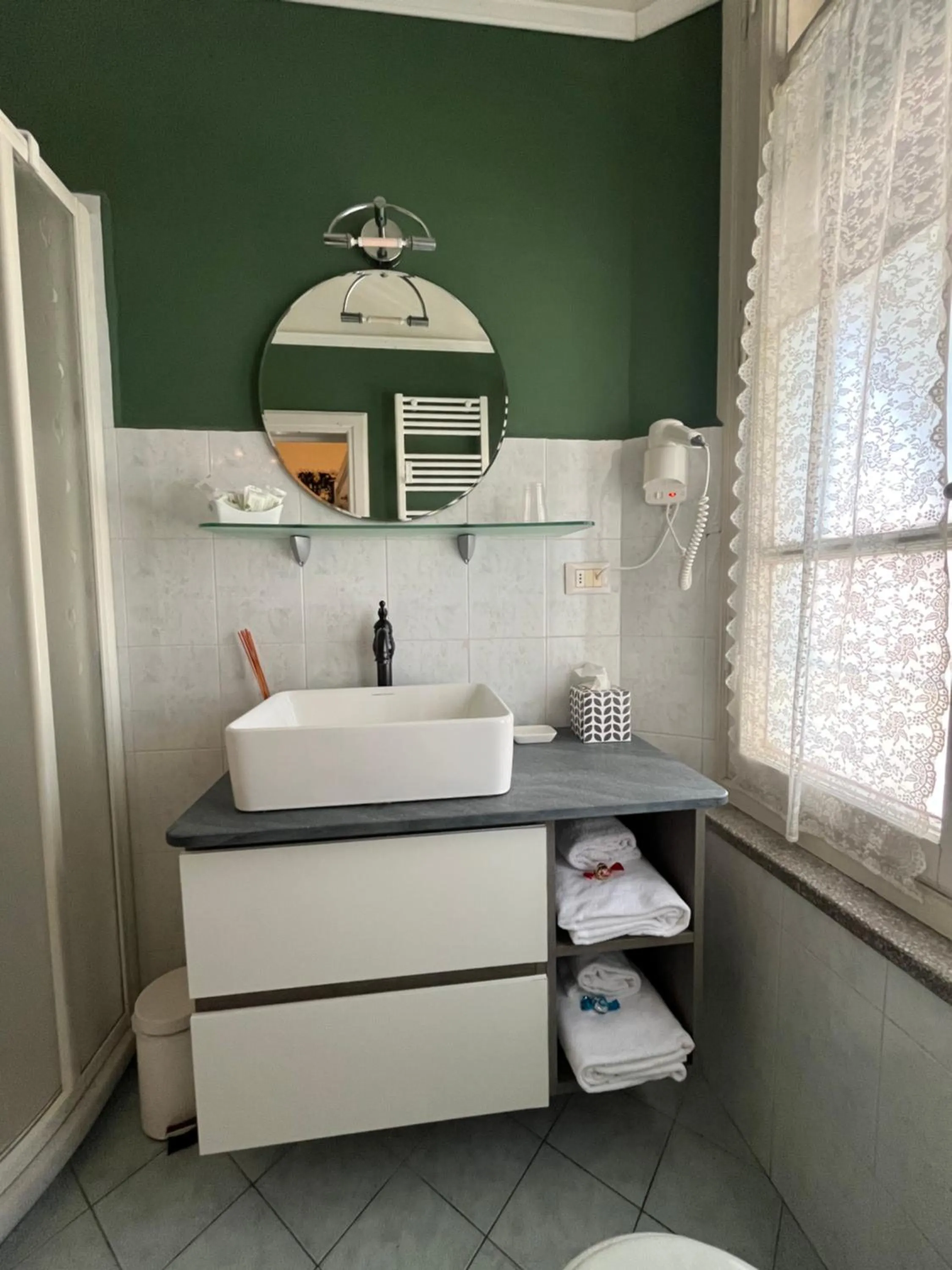 Bathroom in Villa San Donato B&B