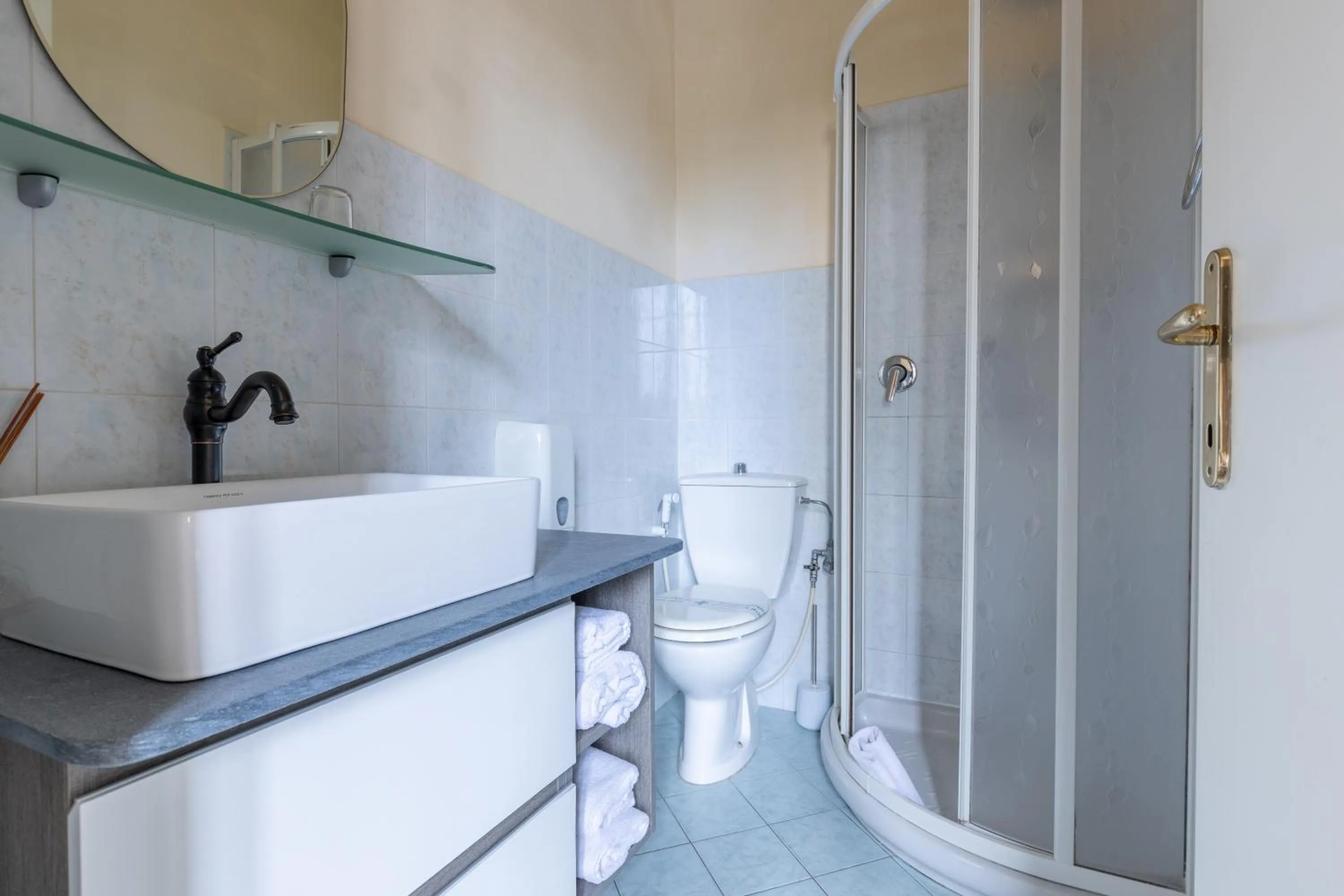 Bathroom in Villa San Donato B&B