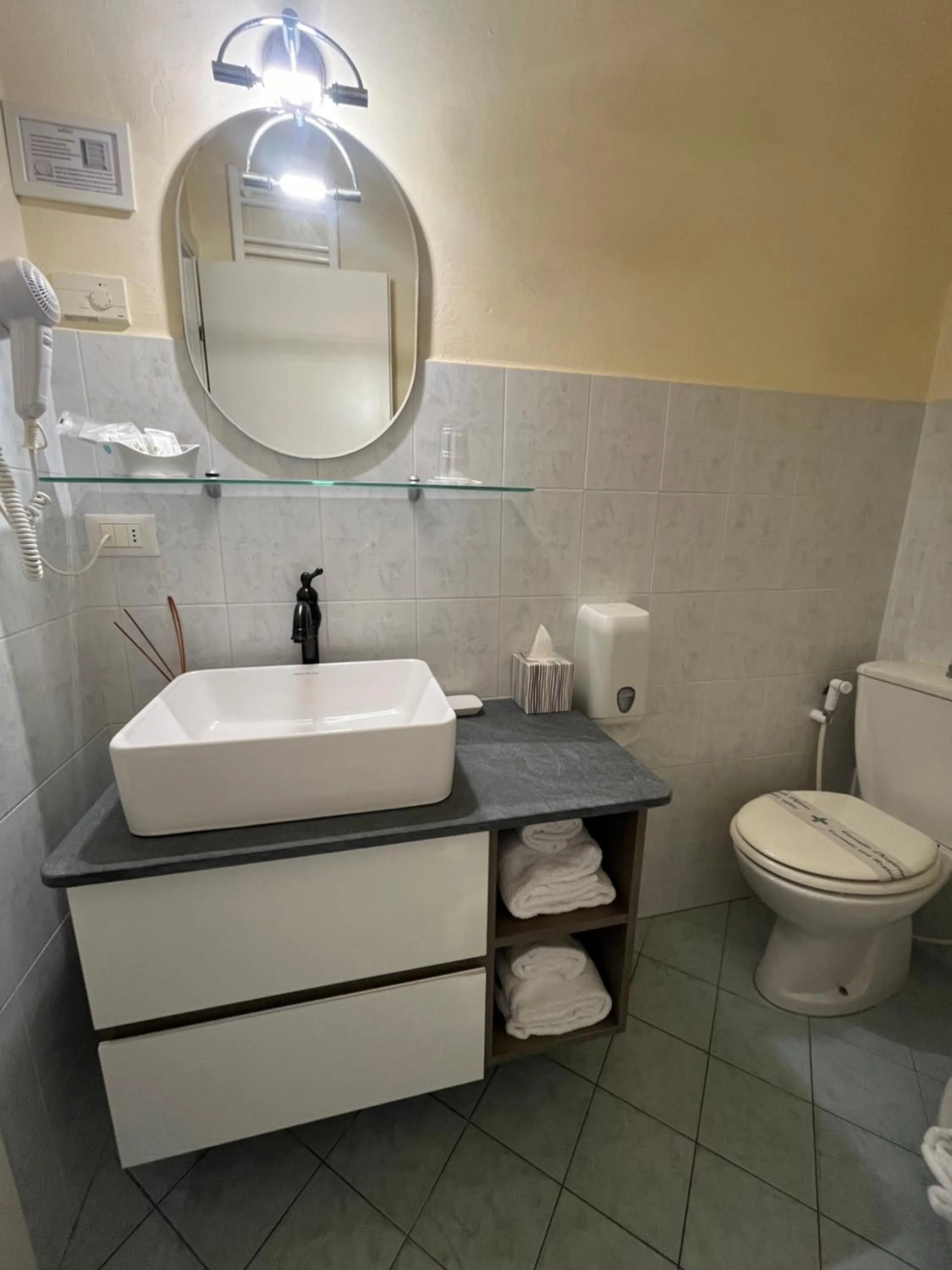 Toilet in Villa San Donato B&B