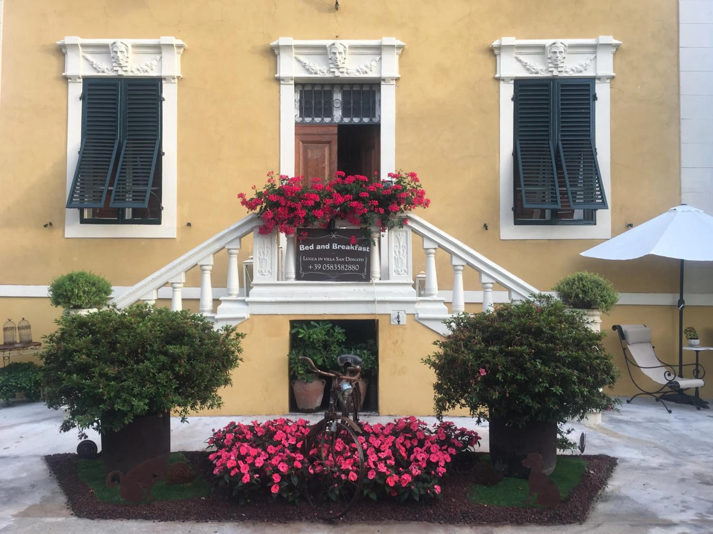 Spring in Villa San Donato B&B