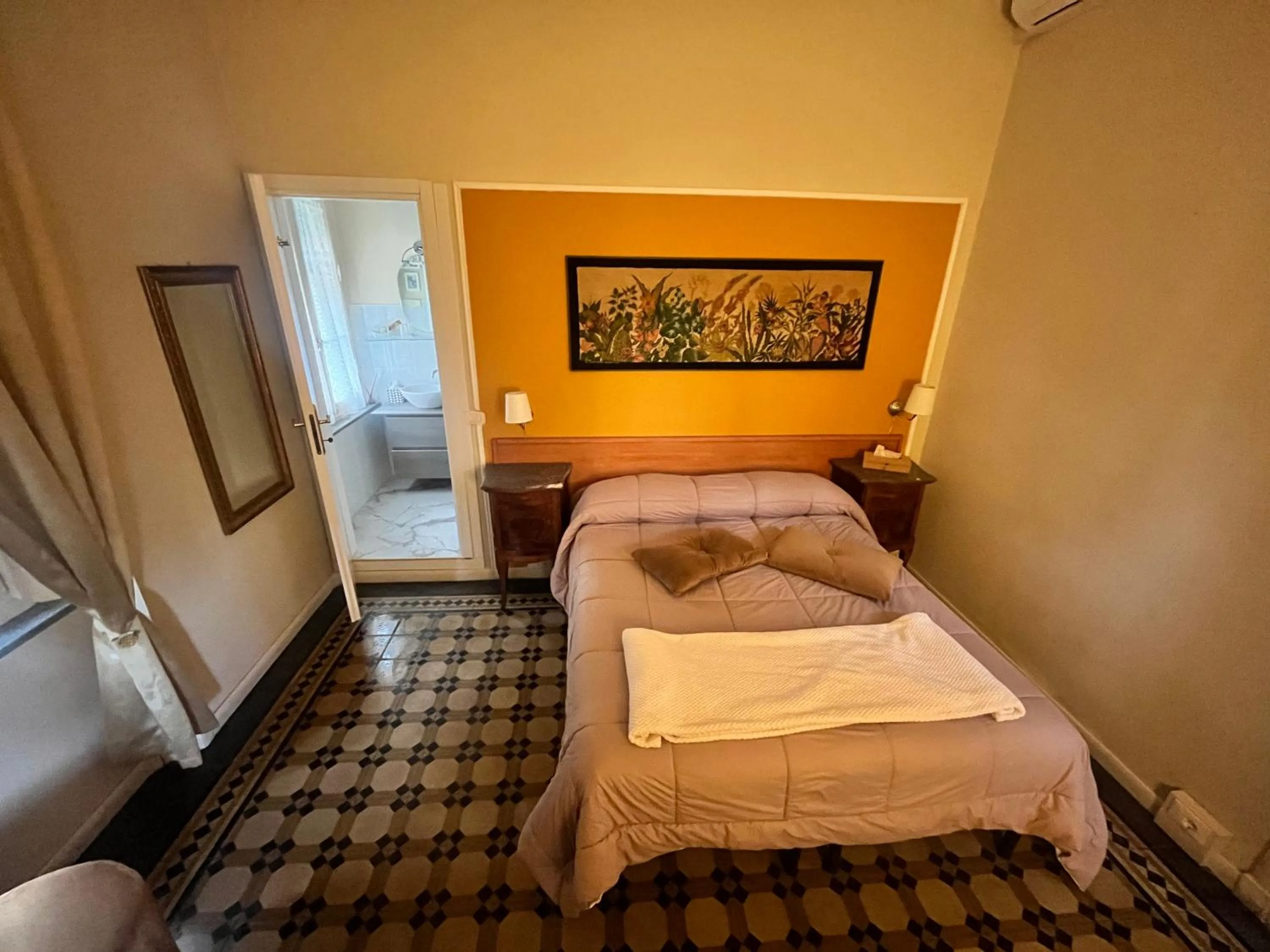 Bed in Villa San Donato B&B