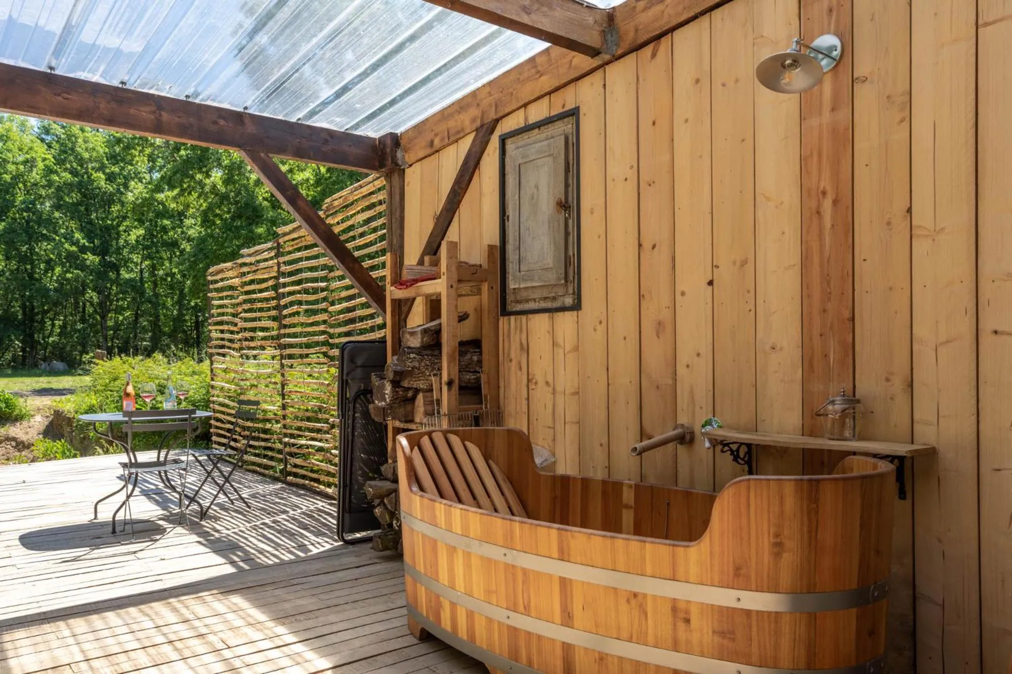 Bath in Manoir de la Mazeraie lodge de luxe Loire Valley