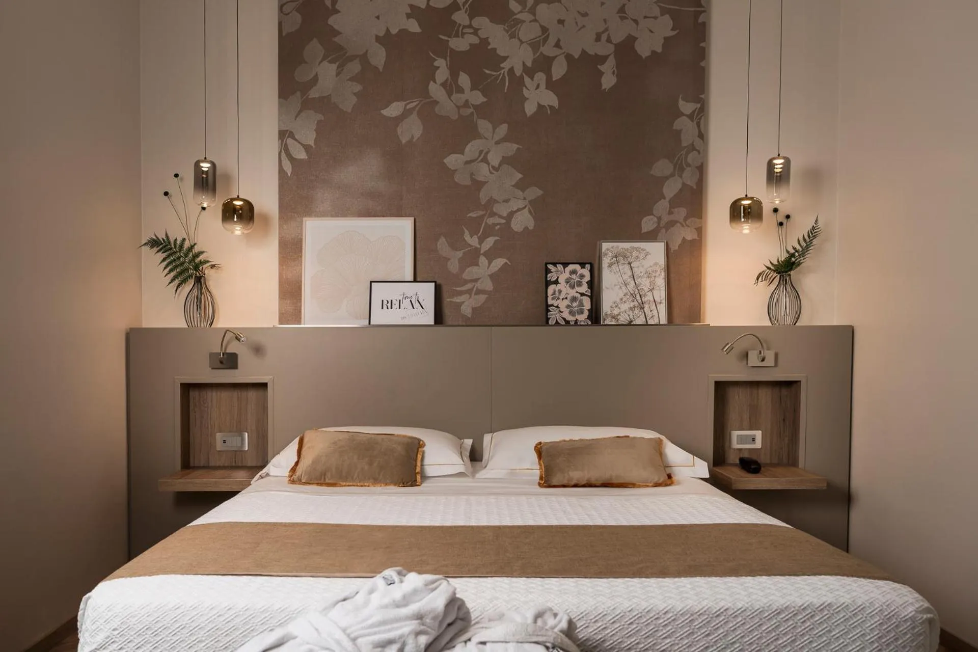 Bed in Hotel Helvetia Thermal SPA 4s