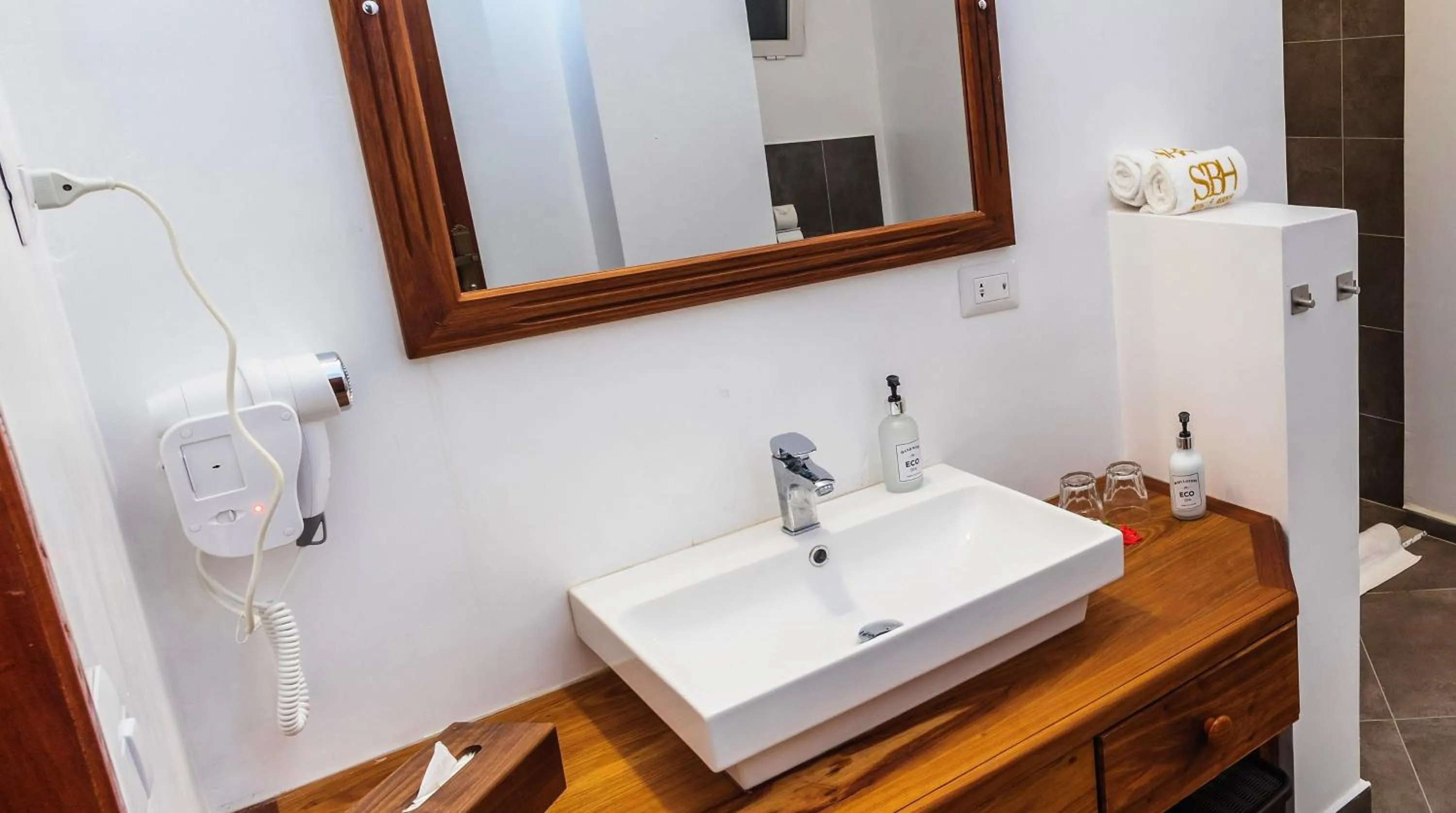 Bathroom in SBH Kilindini Resort