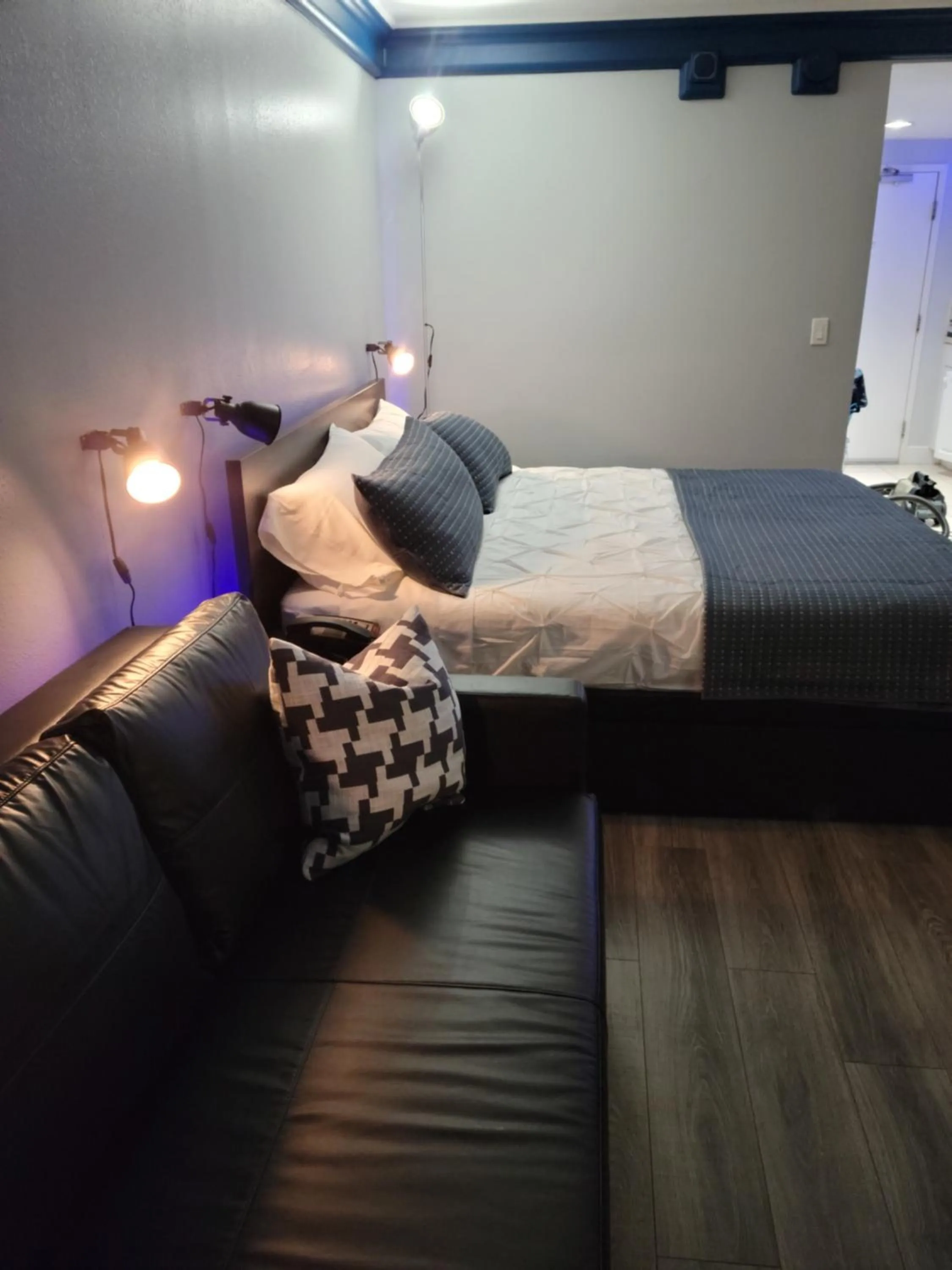 Bed in Daytona Beach Resort #1219